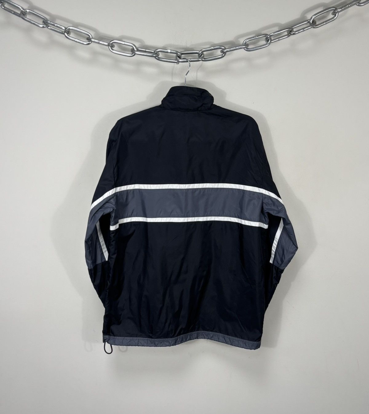 Nike Vintage Nike Y2K Black/Grey Hype Nylon Track Jacket Size US M / EU 48-50 / 2 - 20 Thumbnail