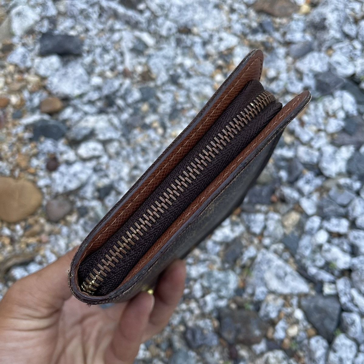 Louis Vuitton × Vintage Louis Vuitton Porte Monnaie Zip Long Wallet Size ONE SIZE - 6 Thumbnail