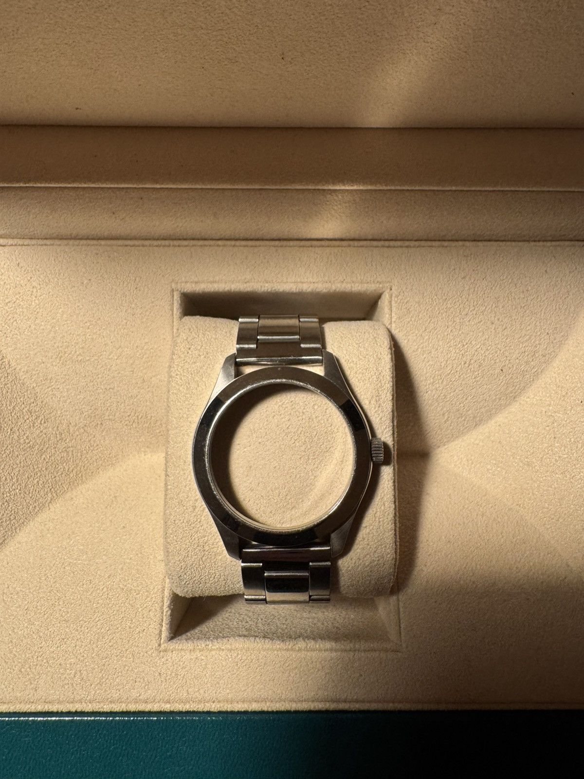 H&M × Maison Margiela Maison Margiela x H&M “Re-Edition” faceless watch bracelet Size ONE SIZE - 3 Thumbnail
