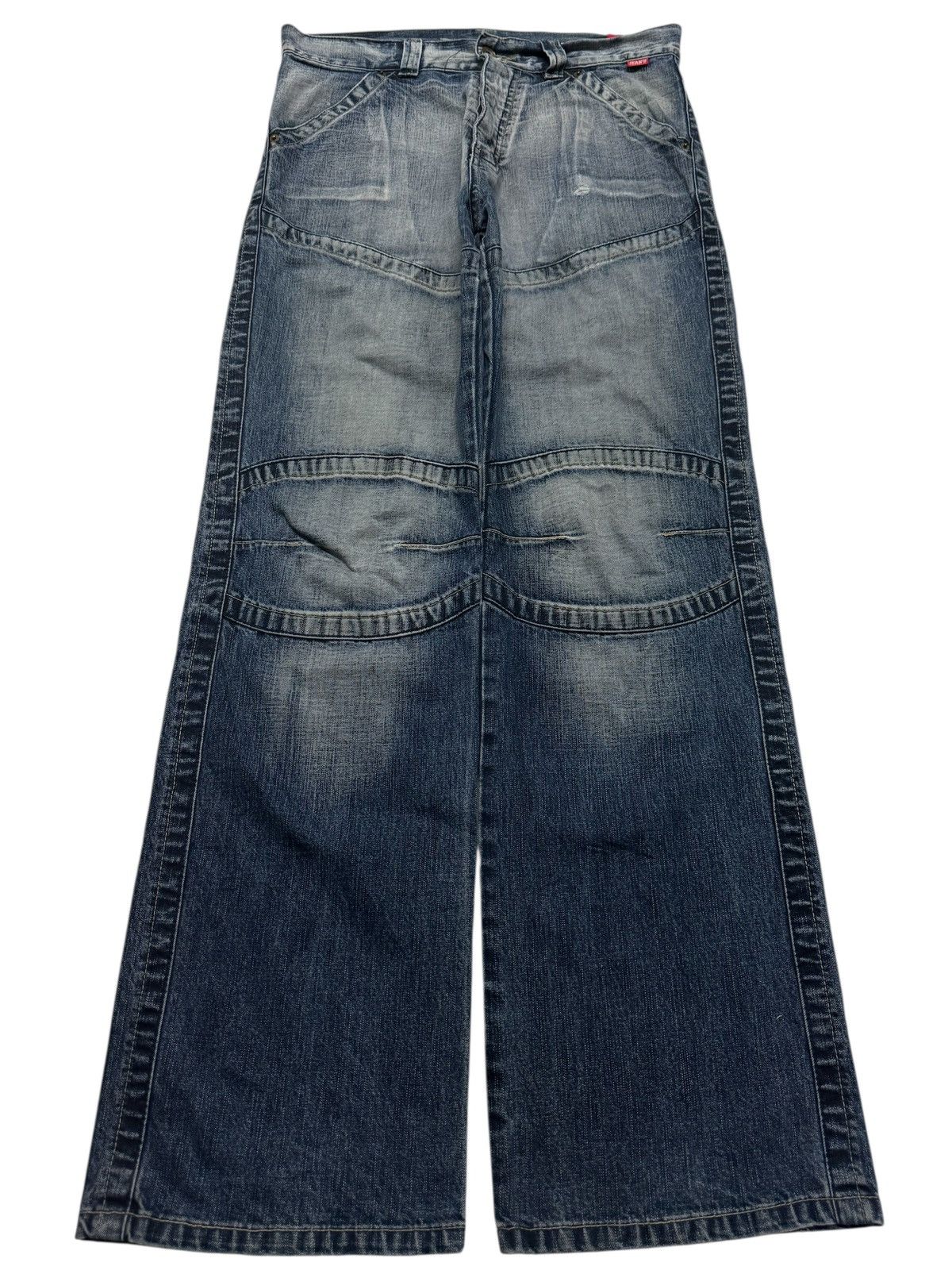 Japanese Brand BAGGY FLARE VINTAGE JAPANESE THRASHED JEANS 90s Size US 32 / EU 48 - 1 Thumbnail