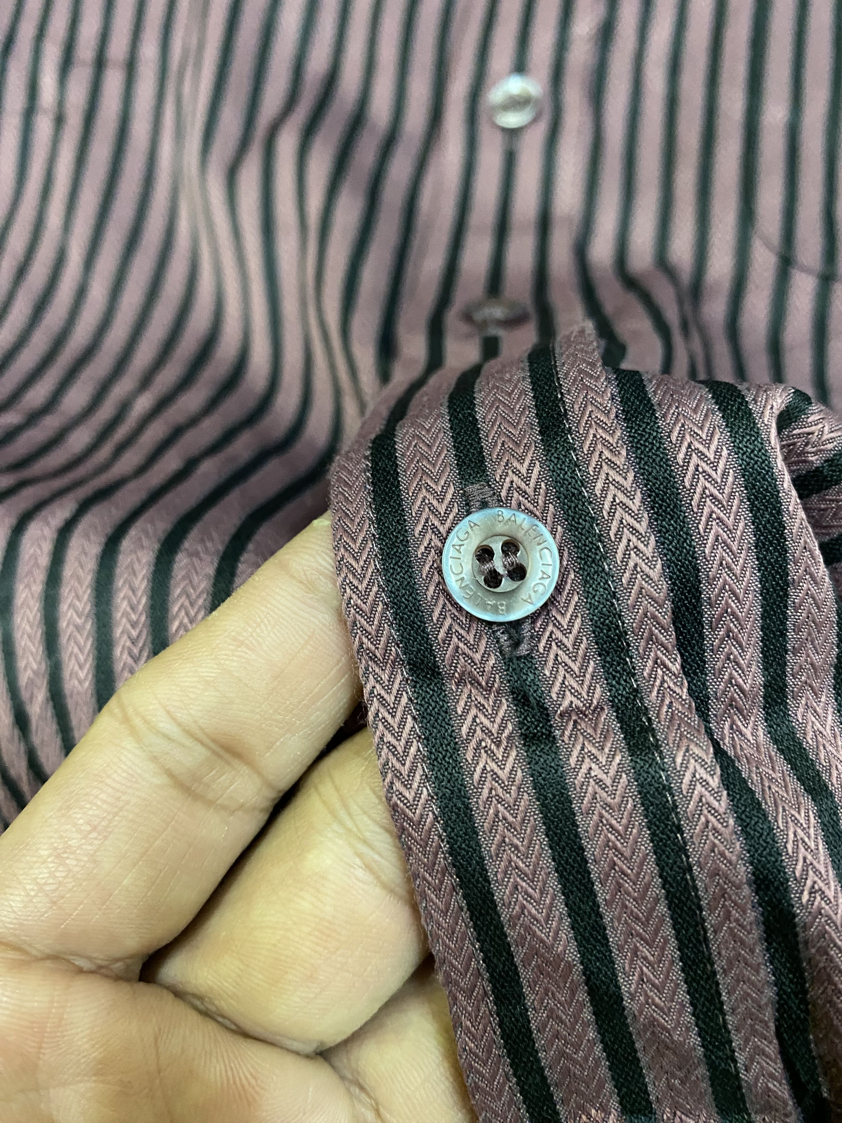 Balenciaga Balenciaga Striped BB Button Up Size US S / EU 44-46 / 1 - 4 Thumbnail