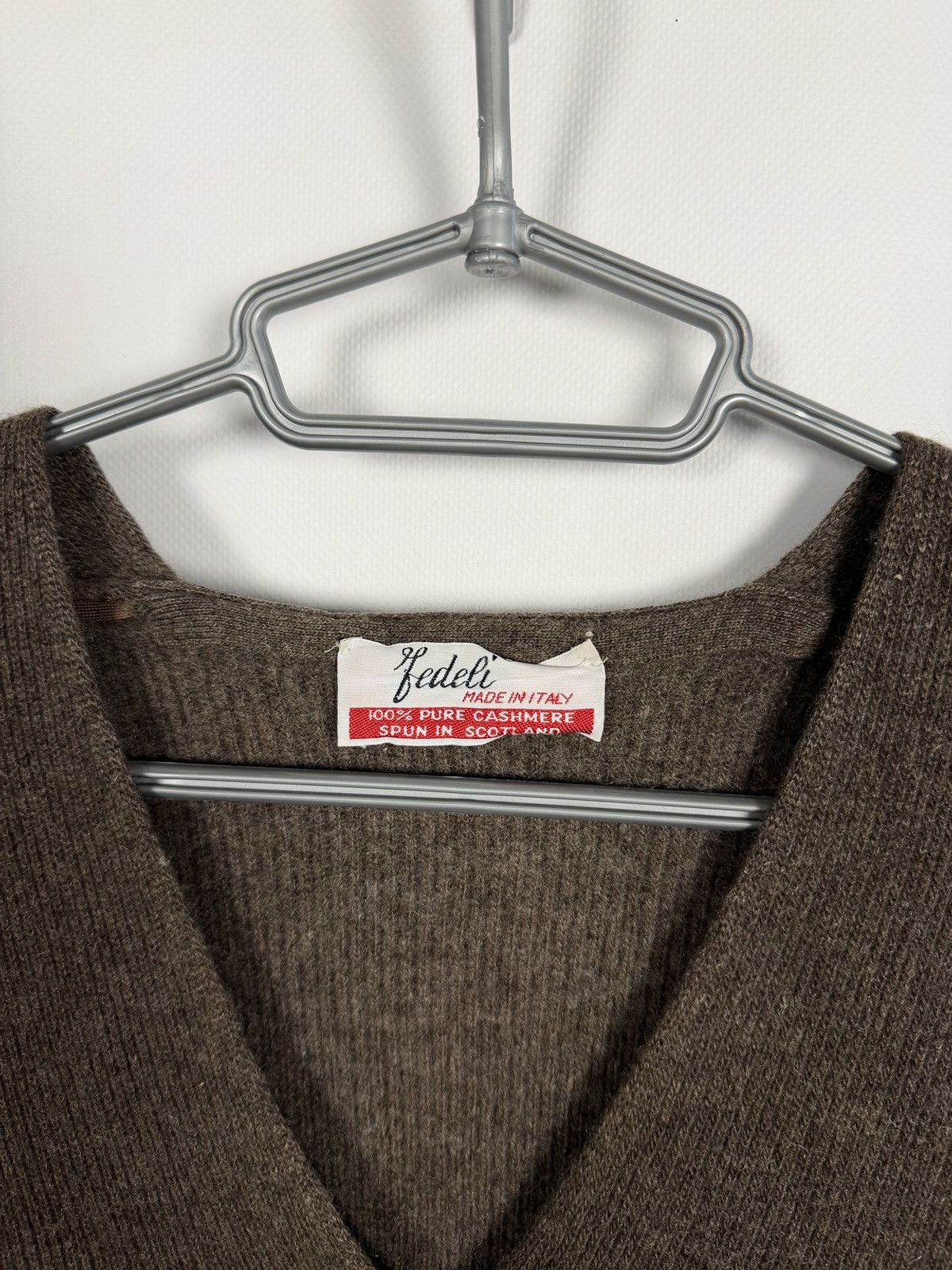 Fedeli Fedeli Cashmere Knit Vest Button Up Sleeveless Italy Size M Size US M / EU 48-50 / 2 - 6 Thumbnail