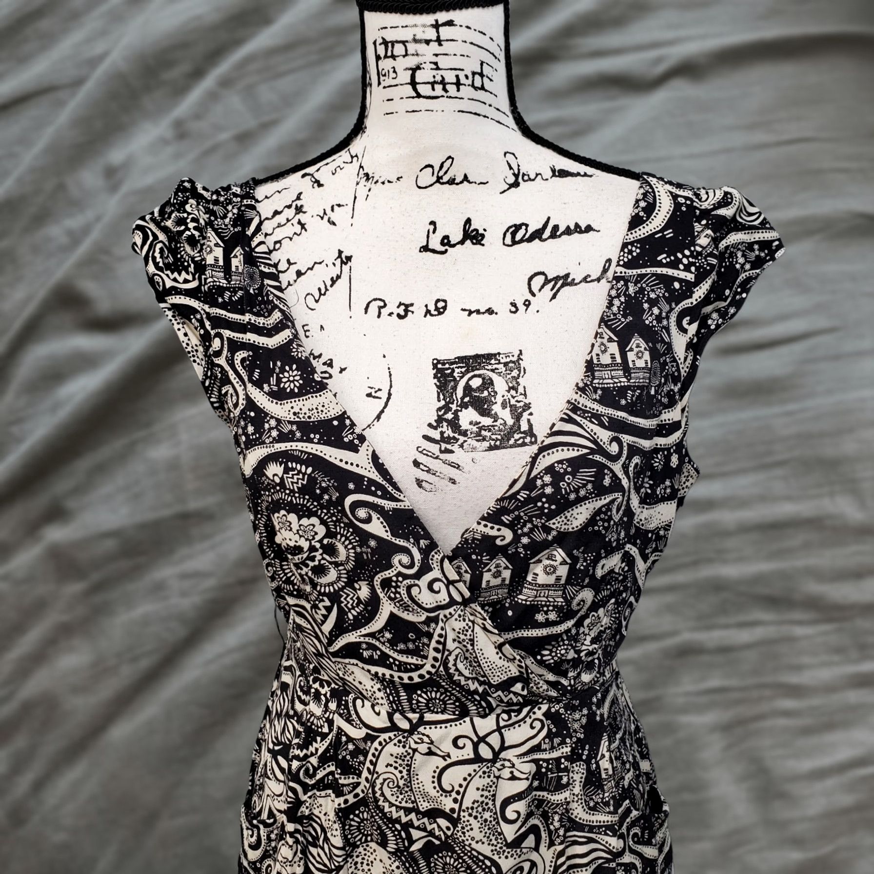 Soeur Moulinette Soeurs Shift Dress Womens 6 Black White Geo Print Sleeveless Back Zip Size M / US 6-8 / IT 42-44 - 1 Thumbnail