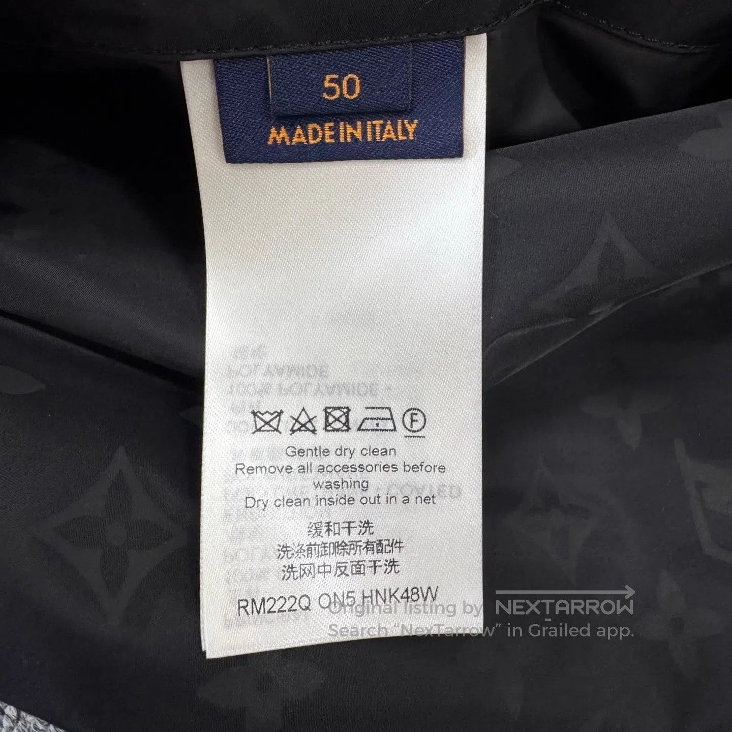 Louis Vuitton Louis Vuitton Zipper hood Dark pattern full print Medium-t Size US M / EU 48-50 / 2 - 7 Thumbnail