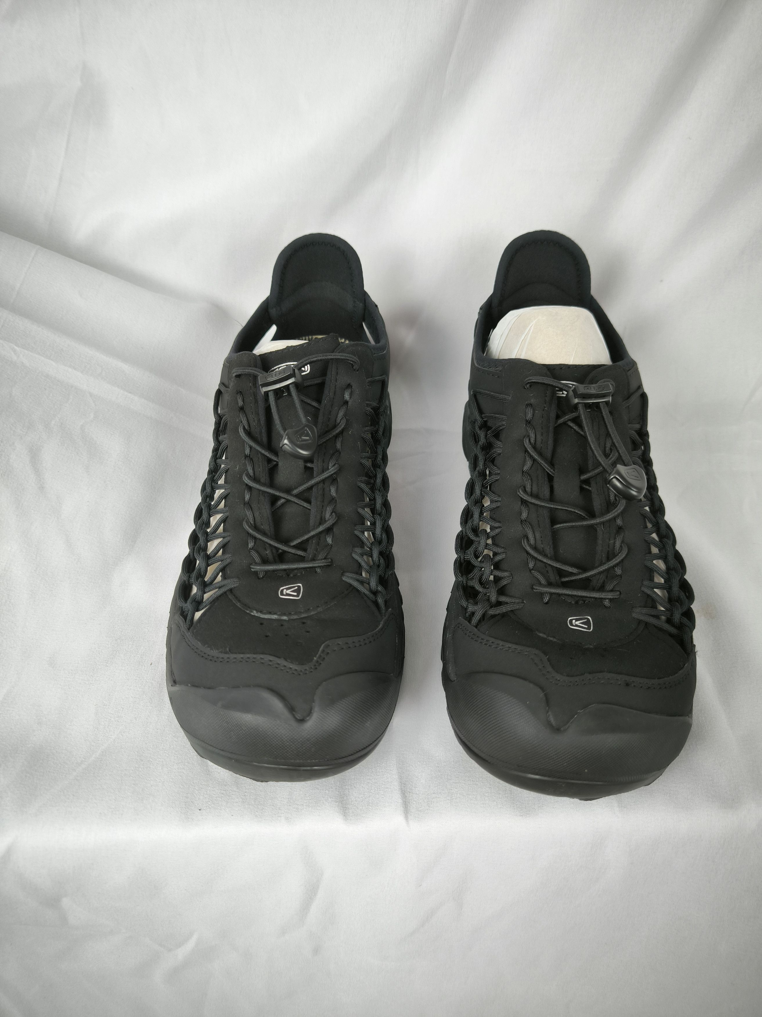 KEEN Uneek NXIS Size US 10 / EU 43 - 10 Thumbnail