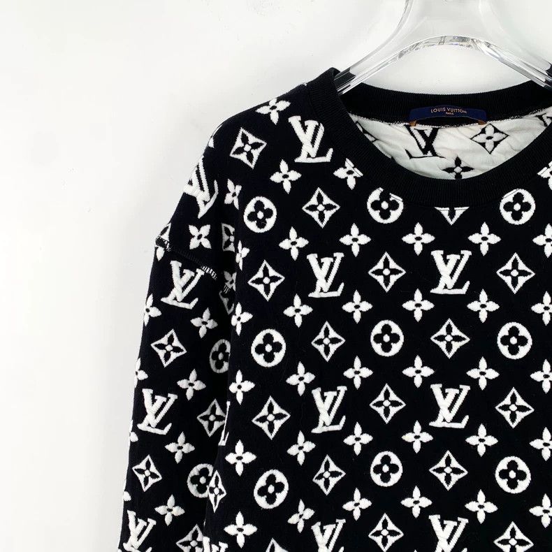 Louis Vuitton Louis Vuitton Cotton crewneck long-sleeve sweatshirt with Size US L / EU 52-54 / 3 - 3 Thumbnail