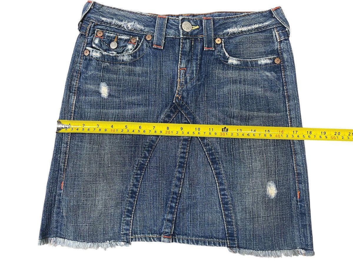 True Religion Vintage True Religion Distressed Mini Skirt Streetwear Size 26" / US 2 / IT 38 - 5 Thumbnail