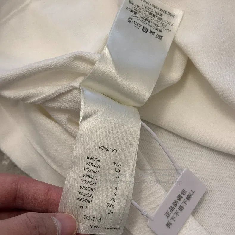 Louis Vuitton Louis Vuitton short sleeves Size US L / EU 52-54 / 3 - 9 Thumbnail