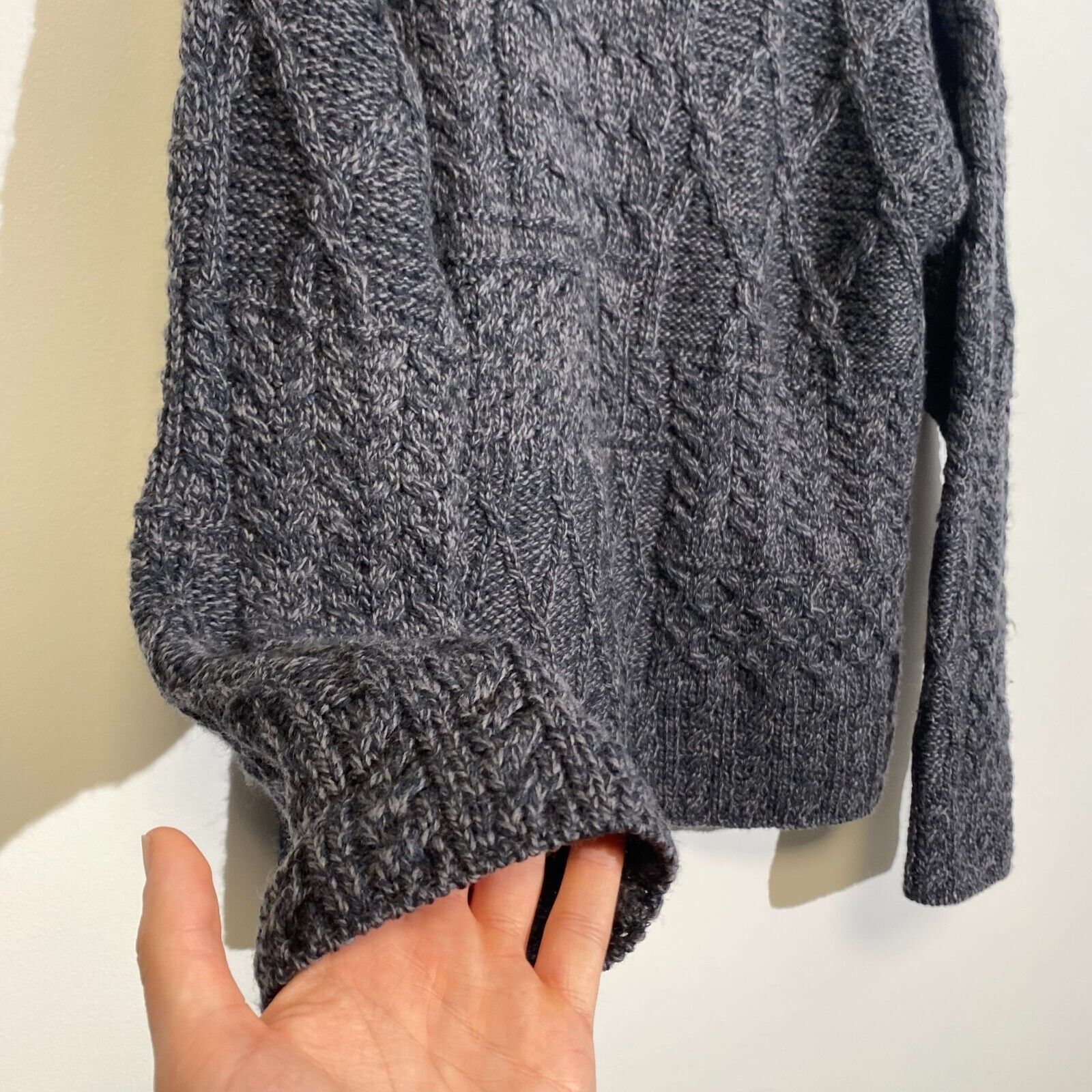 Vintage Vintage Women's Gray Wool Size S Cableknit Y2K Turtleneck Size US S / EU 44-46 / 1 - 13 Thumbnail