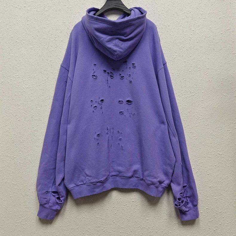 Balenciaga Balenciaga Big hole purple letter Logo hoodie Size US S / EU 44-46 / 1 - 2 Thumbnail
