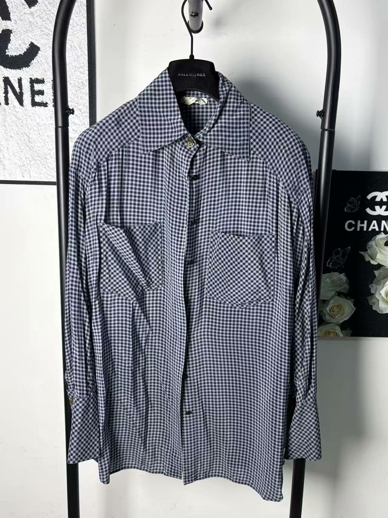 Fendi Fendi White Shirt l Men Size US L / EU 52-54 / 3 - 1 Thumbnail