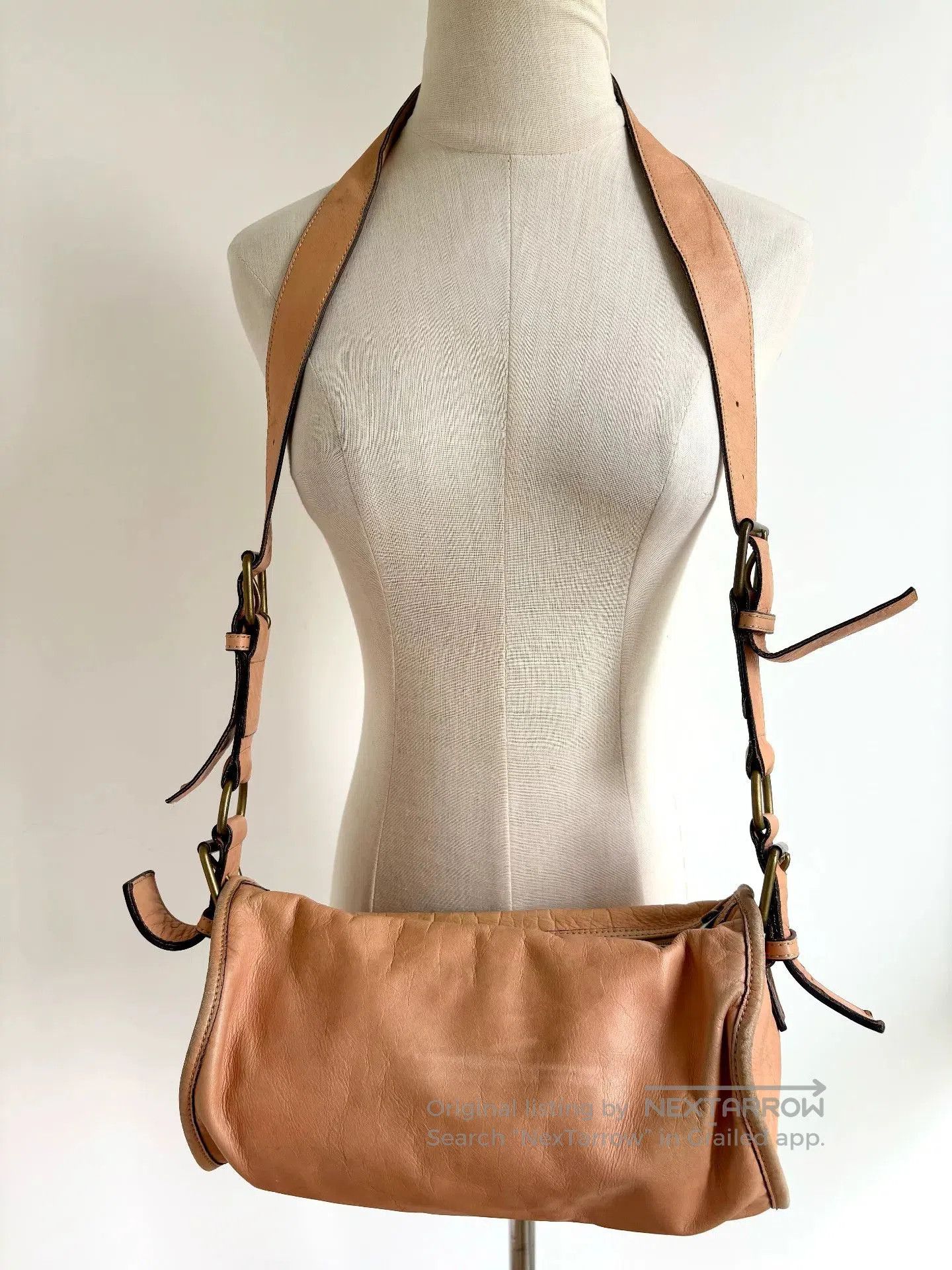 Vivienne Westwood Vivienne Westwood Vintage Beige Saturn Crossbody. Size ONE SIZE - 3 Thumbnail
