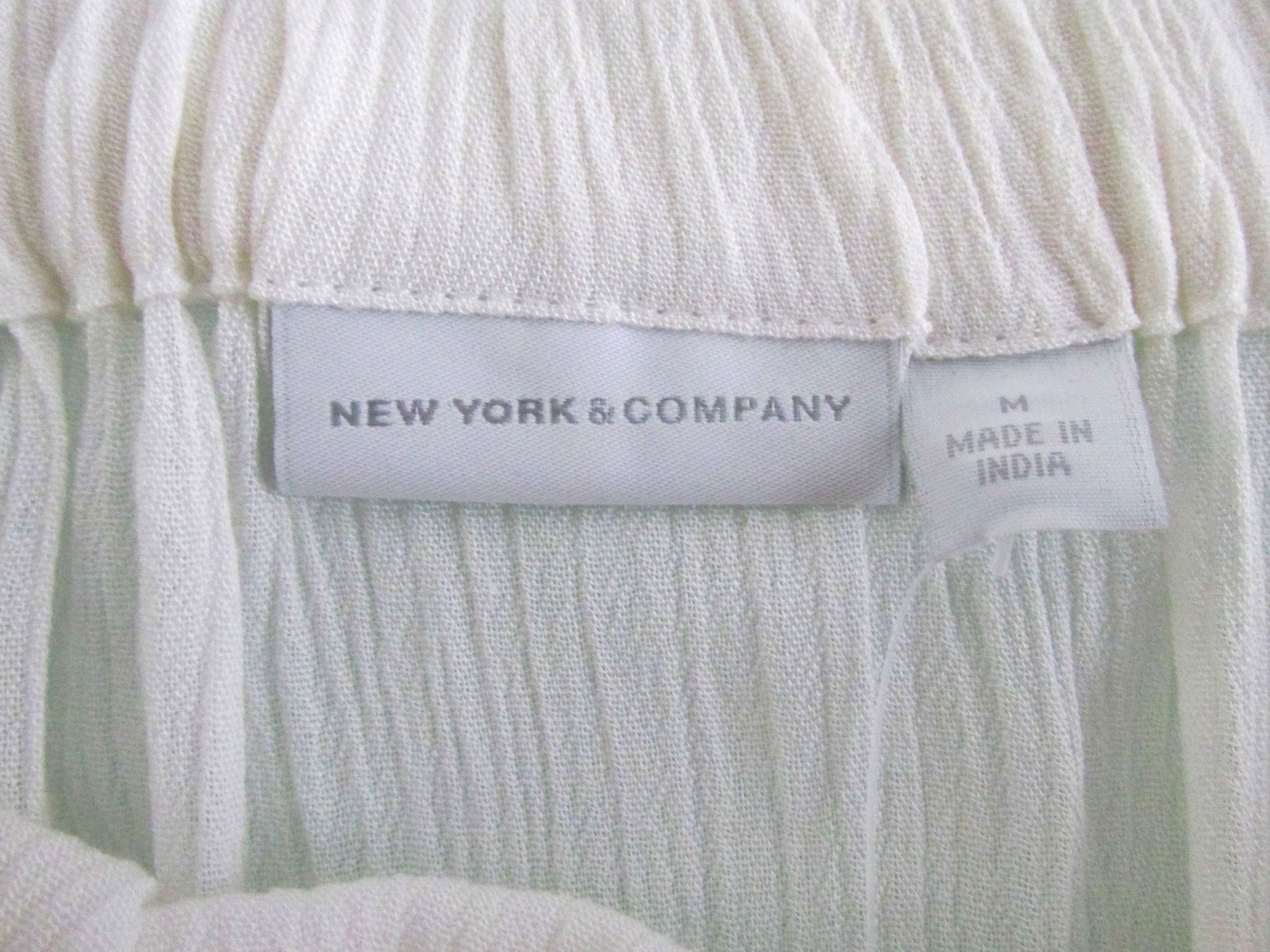 Other New York & Co.(NWT) Women's Off Shoulder Blouse Size Medium Size M / US 6-8 / IT 42-44 - 2 Thumbnail