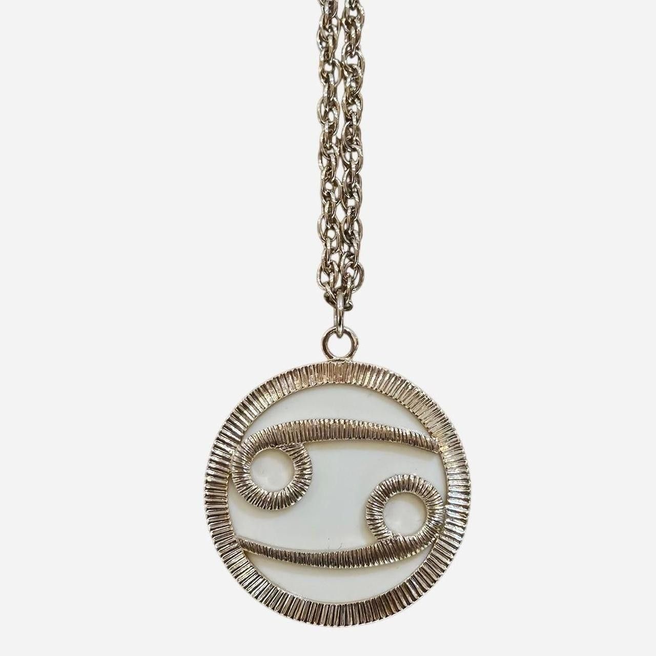 Vintage 70s boho whimsigoth cancer zodiac gold tone necklace Size ONE SIZE - 1 Thumbnail