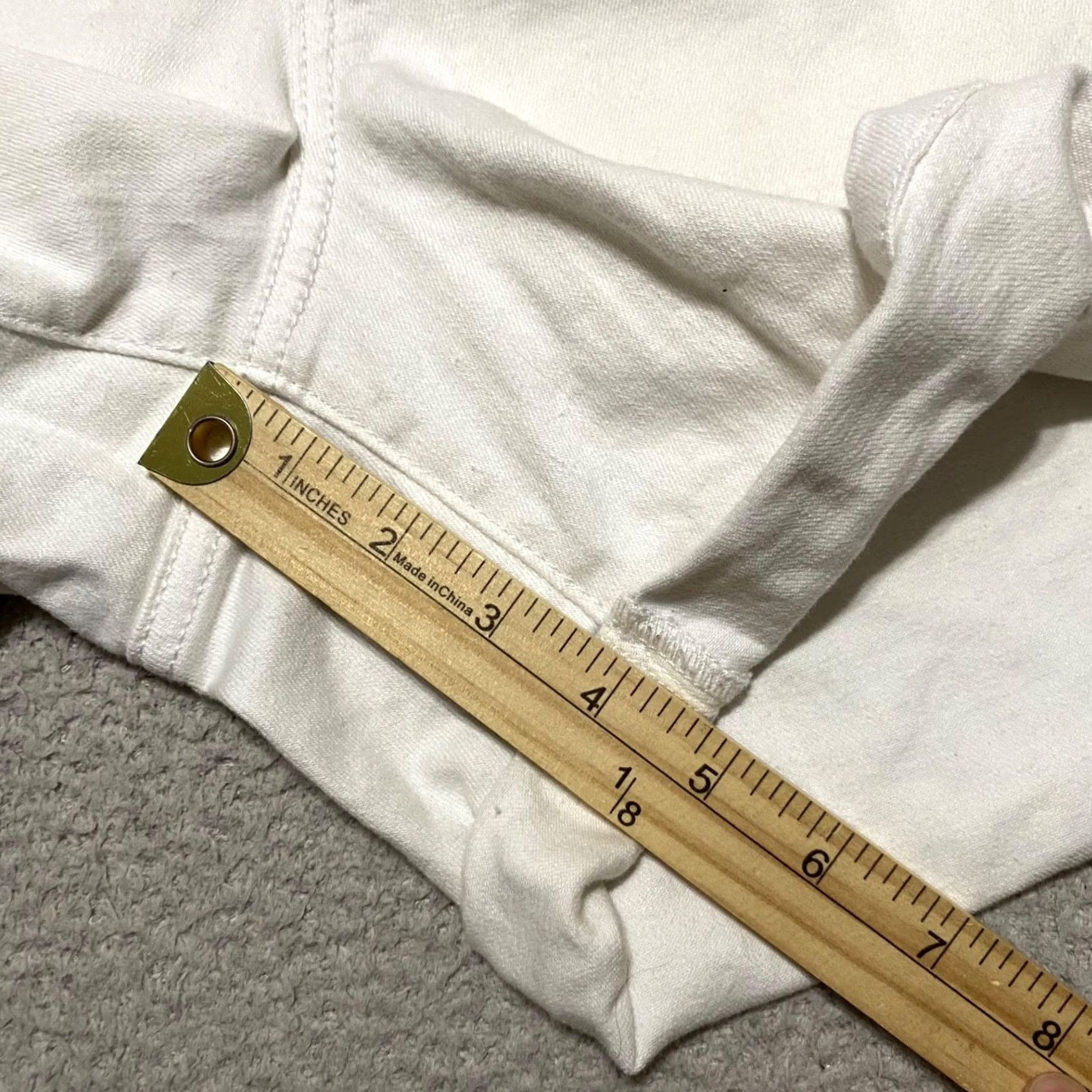 Torrid Torrid White Denim High Rise Cut-Off 5 Inseam Plus 22 Shorts Womens Vintage No Pocket 5-Pocket Denim Stretch Cotton Spandex Casual Clothing Size 40" / US 18 - 5 Thumbnail