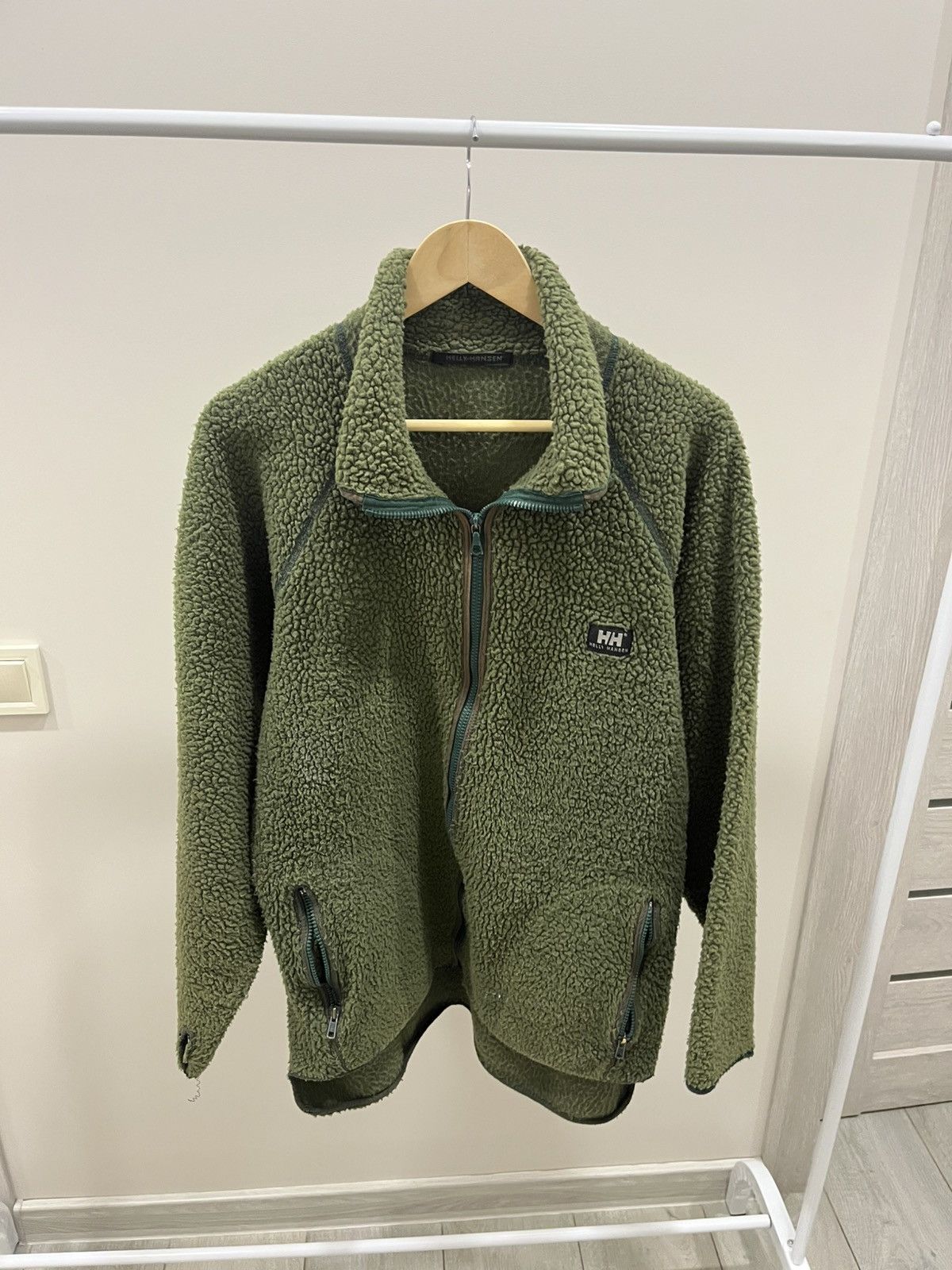 Helly Hansen Helly Hansen Vintage fleece jacket size L Size US L / EU 52-54 / 3 - 1 Thumbnail