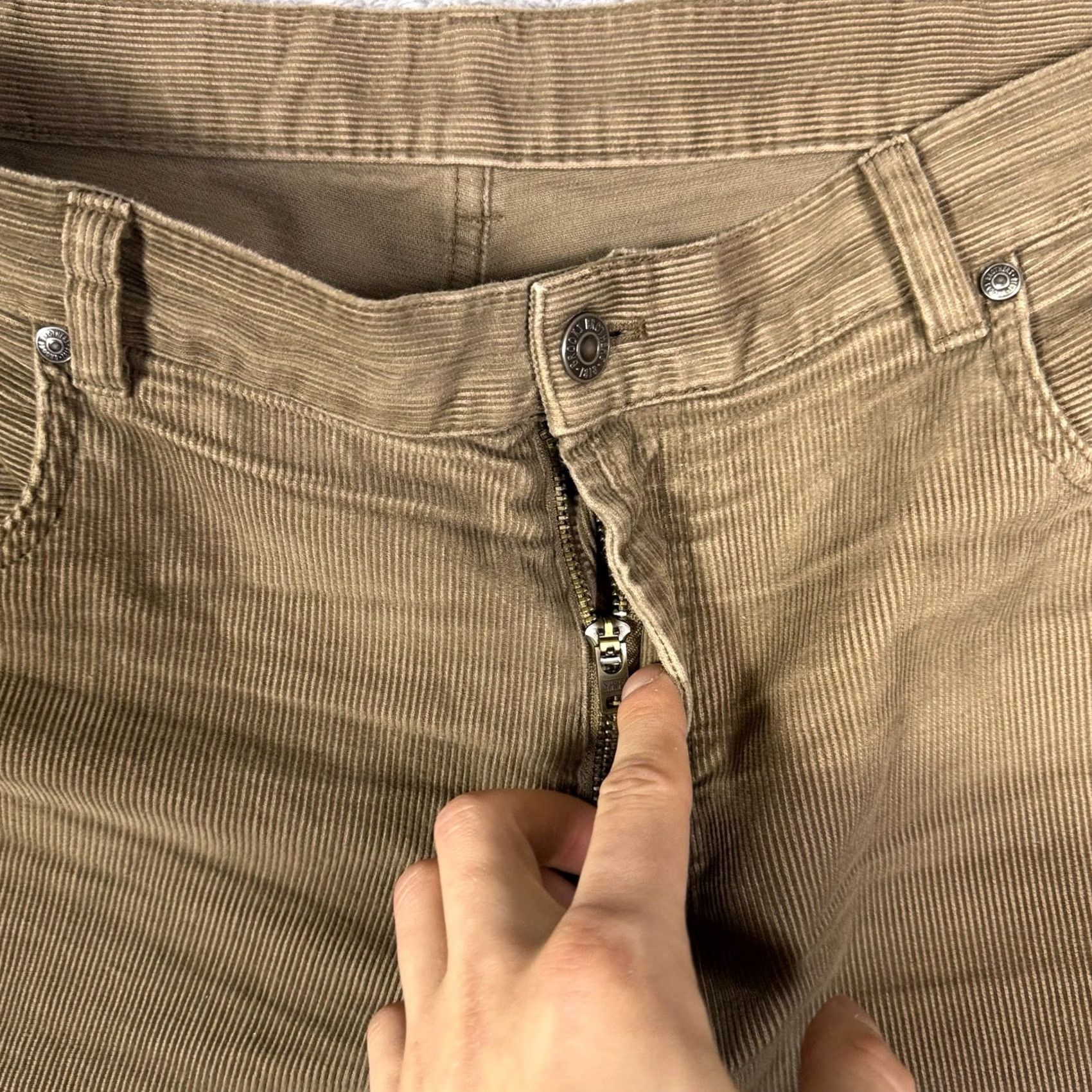 Brooks Brothers Brooks Brothers Corduroy Pants Mens 38x30 1818 Pinwale Trouser Chino Vintage Size US 38 / EU 54 - 4 Thumbnail