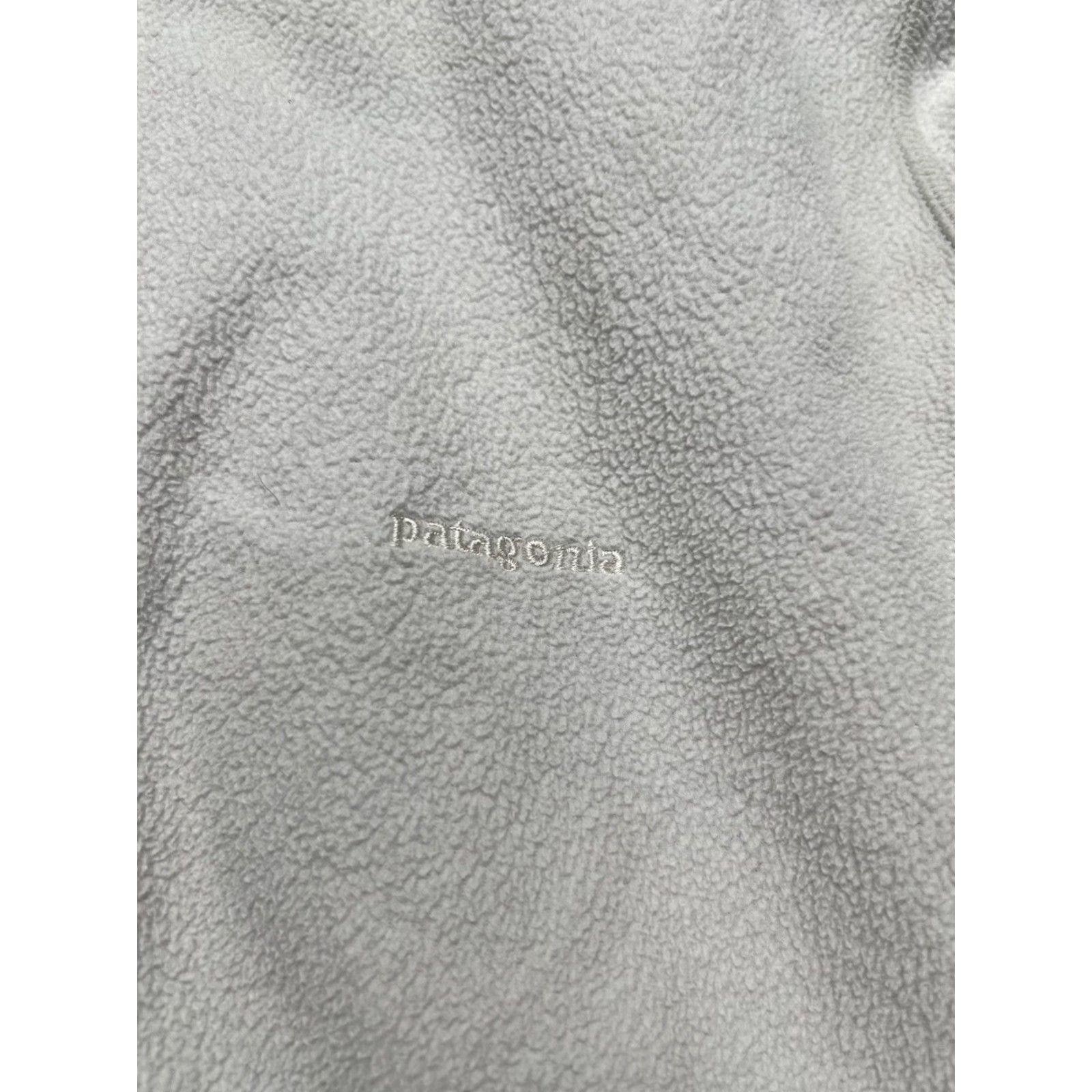 Patagonia Patagonia Jacket Women’s Small Full Zip White Fleece Sweatshirt Stretch Size S / US 4 / IT 40 - 3 Thumbnail