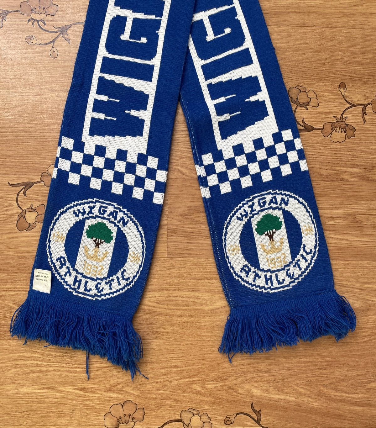 Vintage Vintage Wigan Athletic FC England football soccer scarf Size ONE SIZE - 2 Thumbnail