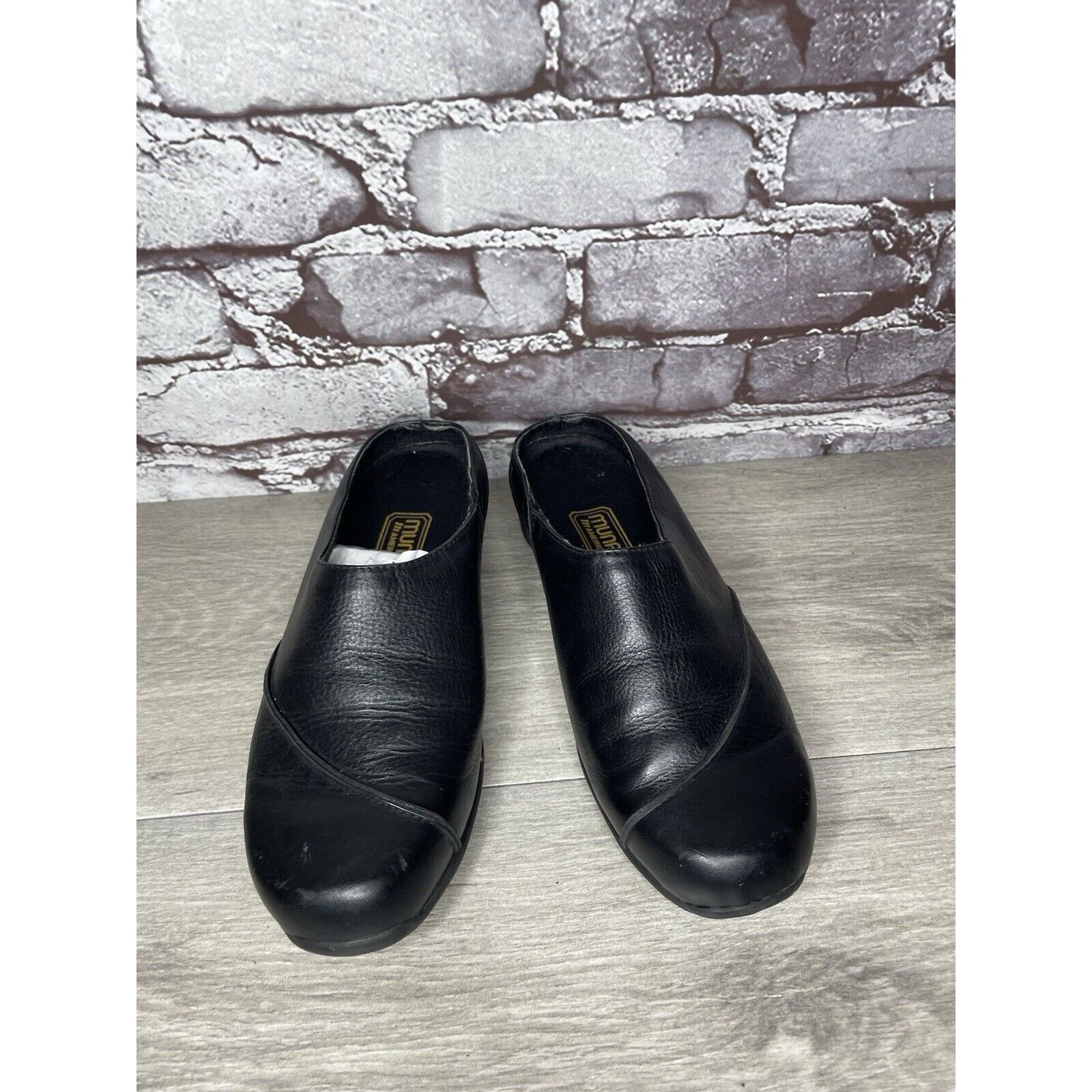 Other Munro American Black Leather SlipOn Slingback Mules Shoes Wo Size US 6 / IT 36 - 17 Thumbnail