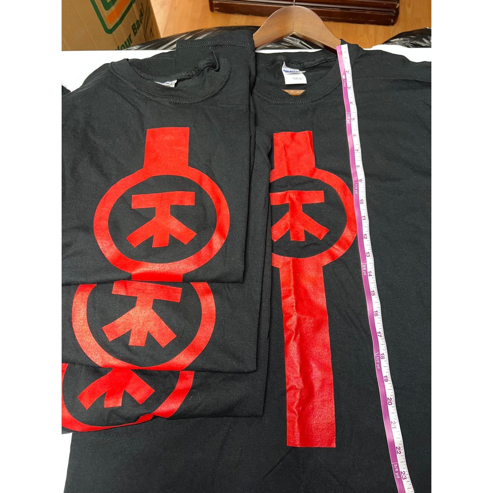 Gildan 2007 Twin Method Volume Of Self Tour Red Band Shirt 2000s L Size US L / EU 52-54 / 3 - 9 Thumbnail