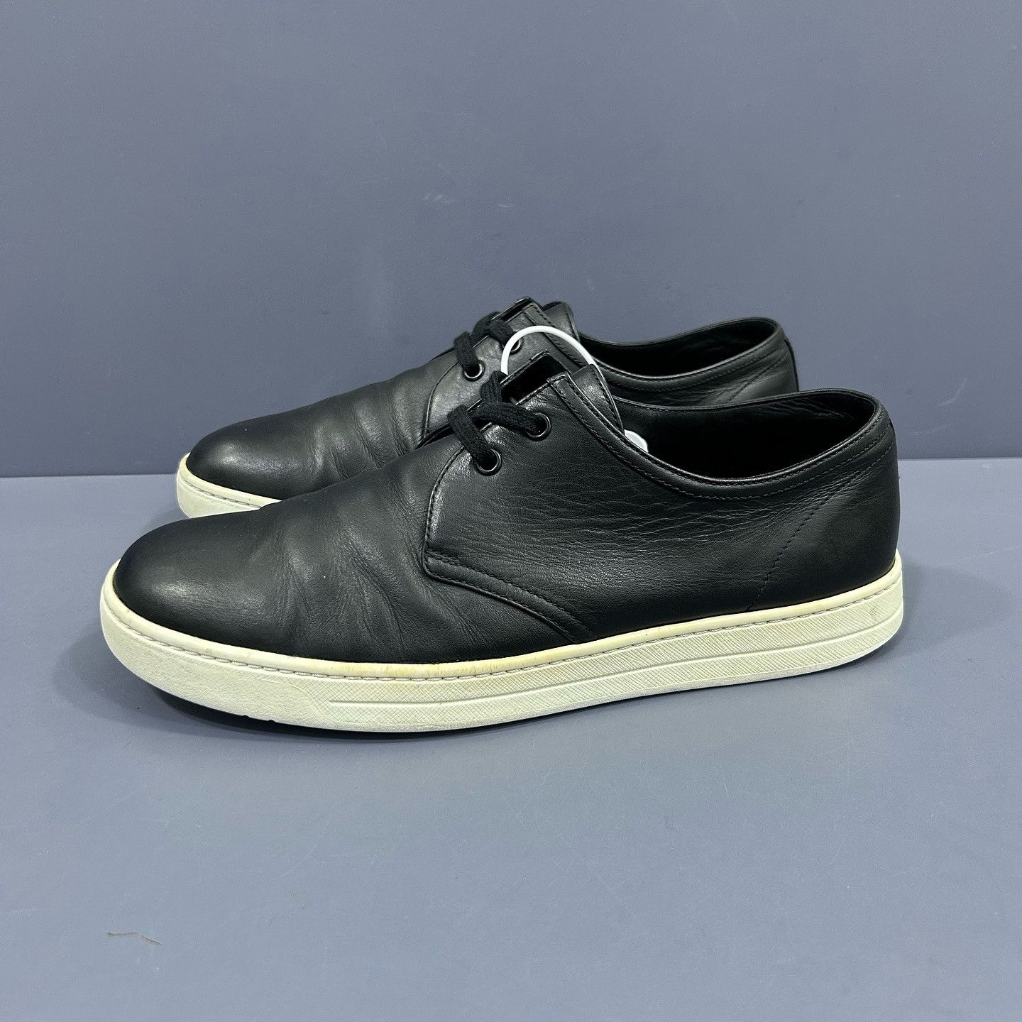 Prada Prada Black Leather Low-Top Sneakers Size 8.5 Size US 8.5 / EU 41-42 - 1 Thumbnail