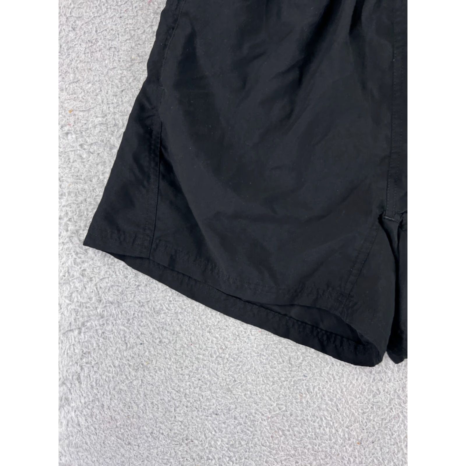 The North Face The North Face Womens Shorts Medium Black 100% Nylon Stowable Hiking Camping Size 32" / US 10 / IT 46 - 7 Thumbnail