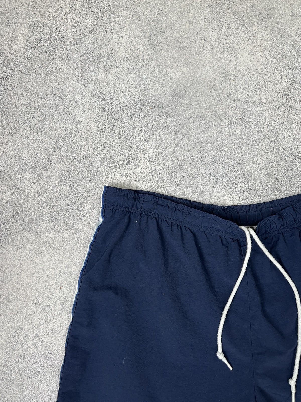 Nike × Vintage Vintage Nike 90s Style Shorts Size US 34 / EU 50 - 8 Thumbnail