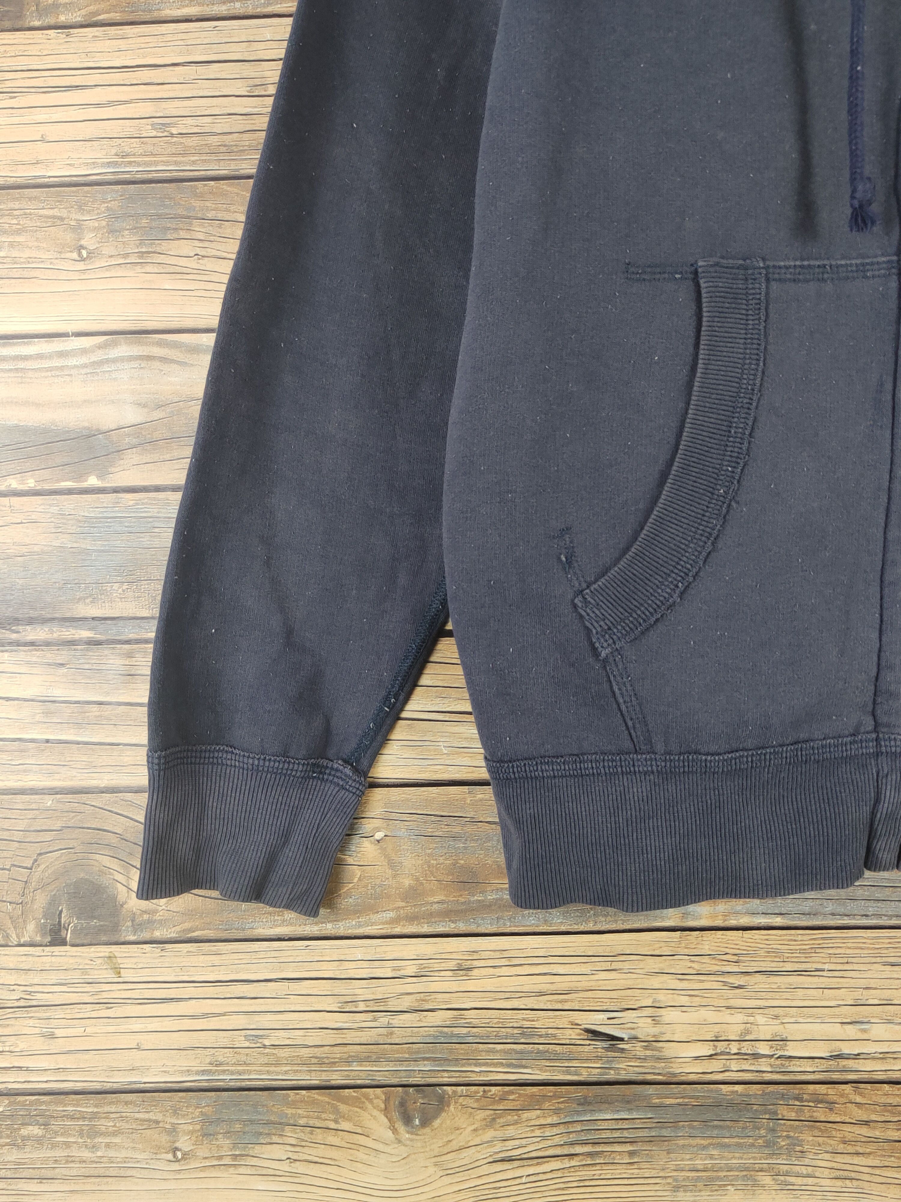 Japanese Brand × Vintage DL Back Number Navy Faded Hoodie Sweaters #824 Size US M / EU 48-50 / 2 - 5 Thumbnail