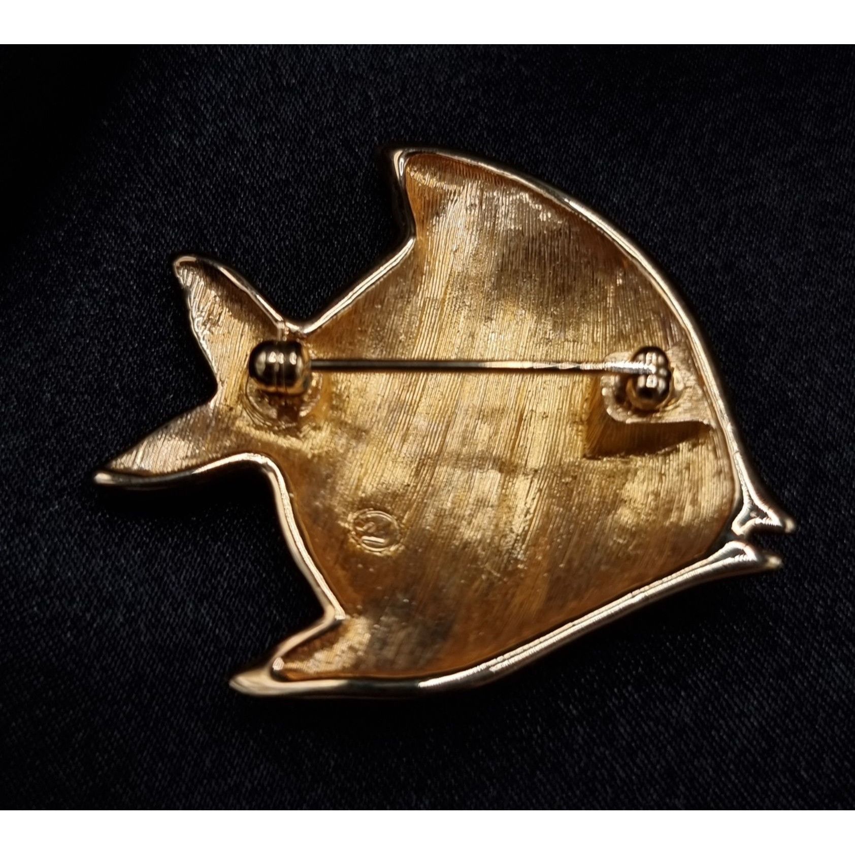 Swarovski Vintage 1990's Swarovski Black & Gold Fish Brooch With Cryst Size ONE SIZE - 5 Thumbnail