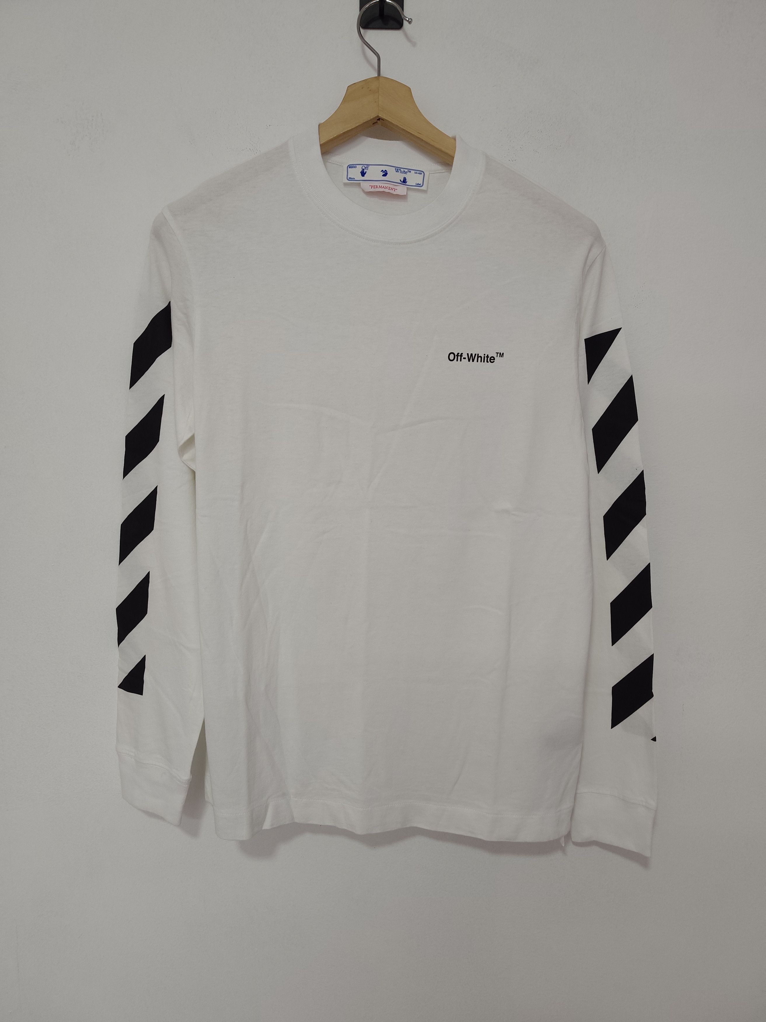 Off-White Off-White "Diagonal Helvetica" Size US S / EU 44-46 / 1 - 1 Thumbnail