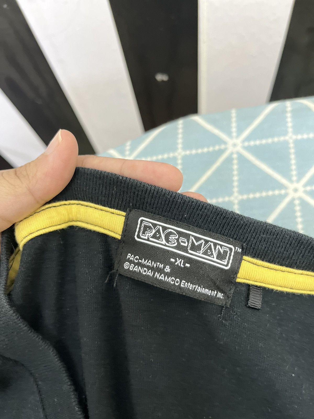Other Pac-man tee black size xl Size US XL / EU 56 / 4 - 8 Thumbnail