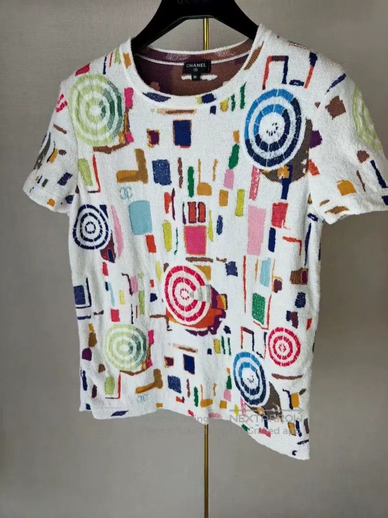 Chanel Chanel Short sleeves Size XS / US 0-2 / IT 36-38 - 1 Thumbnail