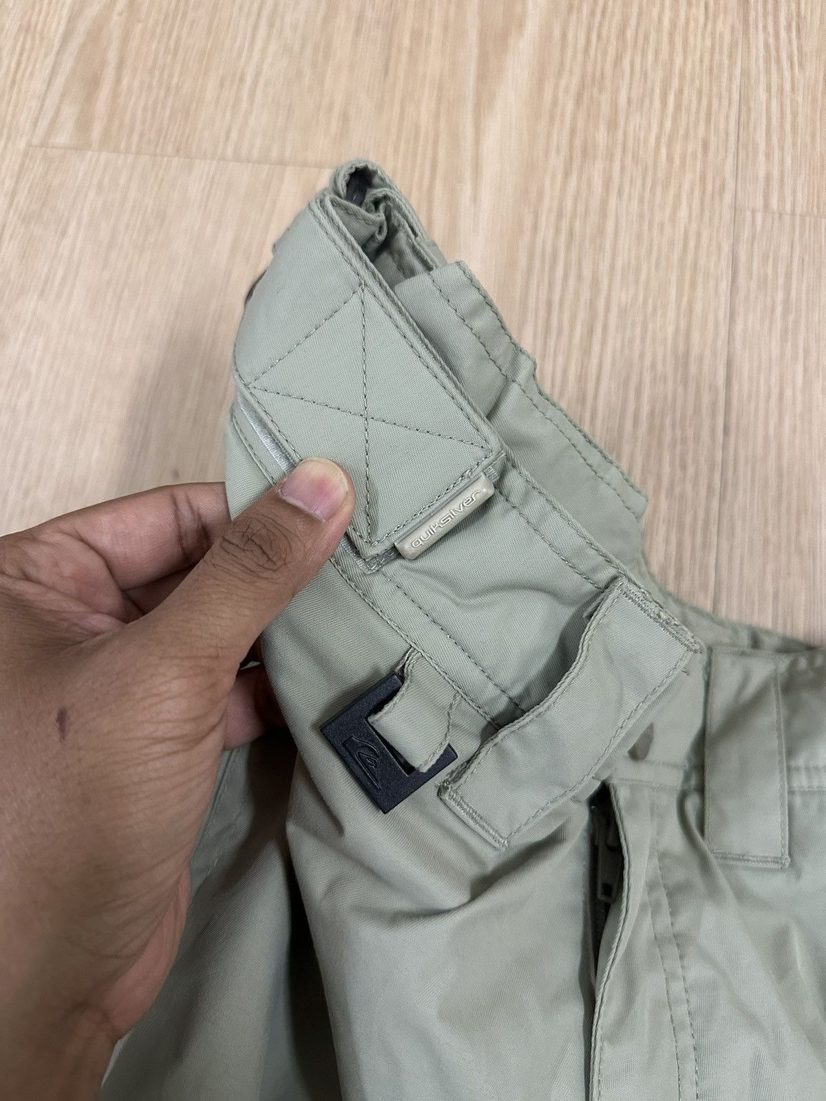 Beauty Beast × Quiksilver × Vintage Rare Vintage Quiksilver Gorpcore Baggy Parachute Pants Size US 33 - 18 Thumbnail