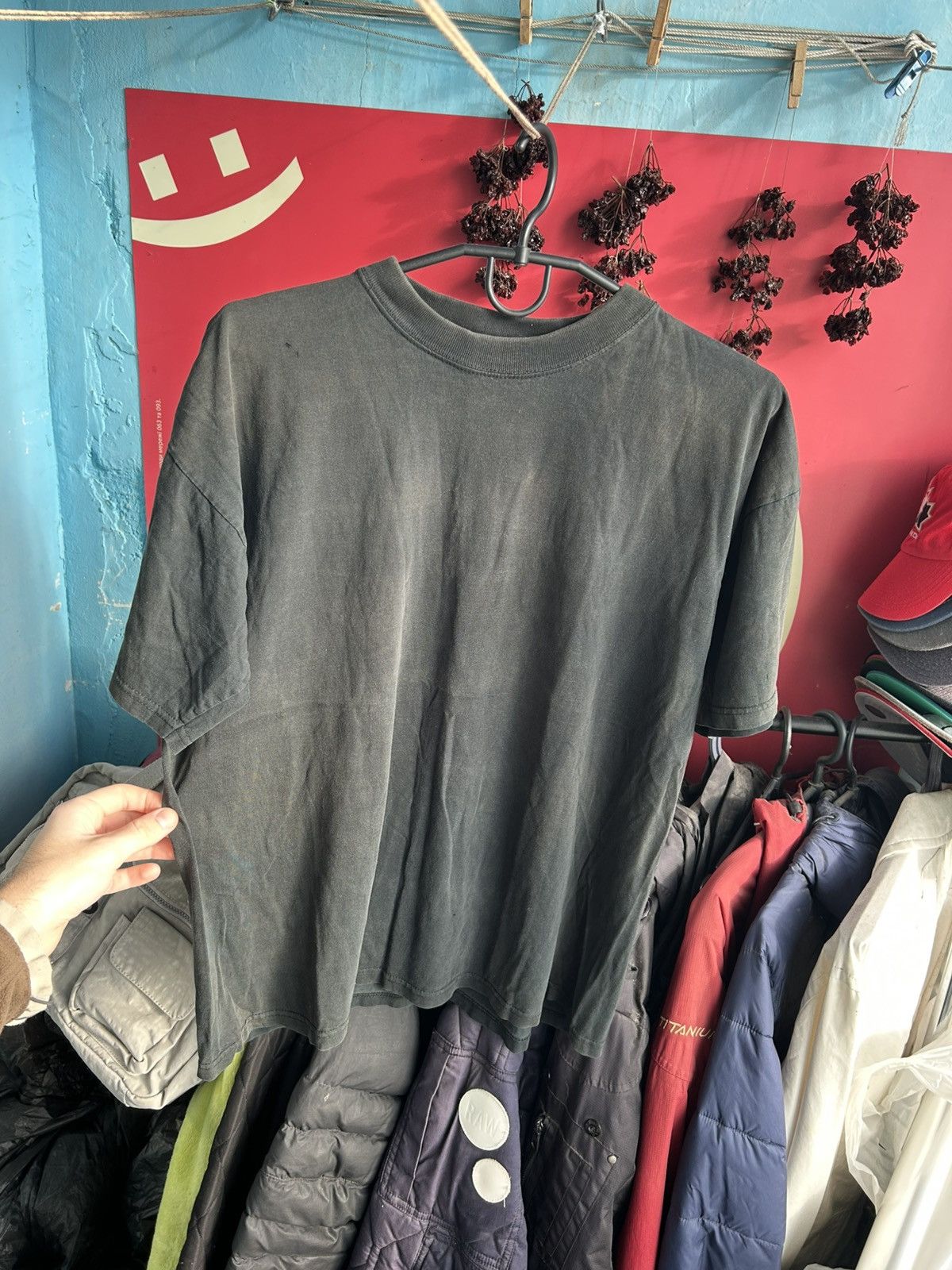 Band Tees × Vintage Impuls Grunge Vintage T-shirt Dirty Balenciaga Style Size XL Size US XL / EU 56 / 4 - 8 Thumbnail