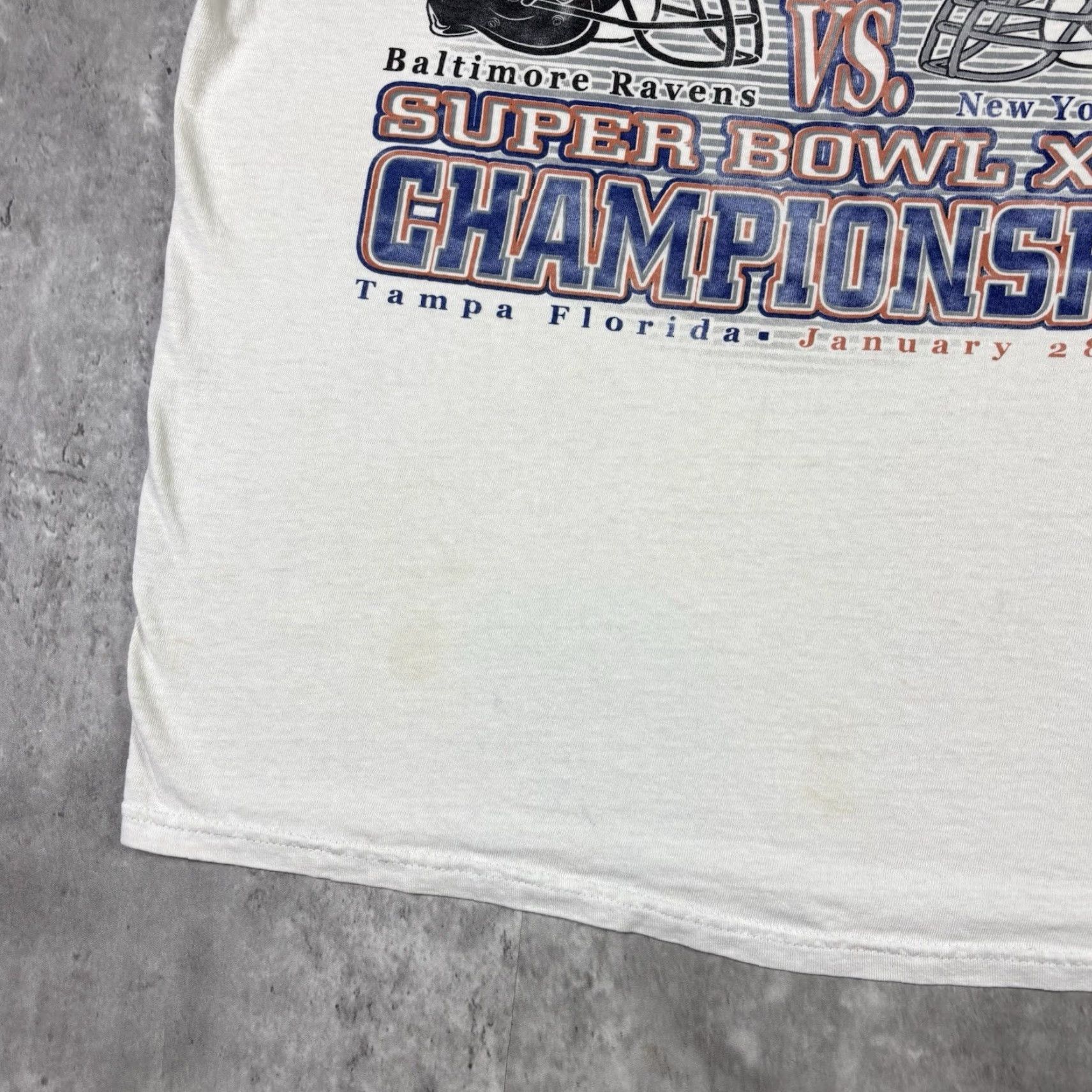 Delta VINTAGE 2001 Superbowl T Shirt Ravens Giants Championship Promo XL White Cotton Delta Men Regular Graphic Print Short Sleeve Crew Neck Sports Size US XL / EU 56 / 4 - 7 Thumbnail