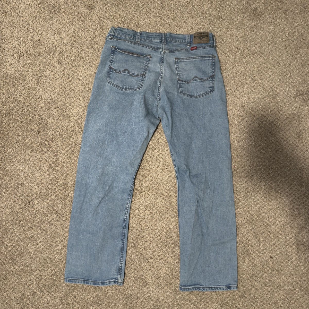 Wrangler Blue bootcut denim Size US 36 / EU 52 - 2 Thumbnail