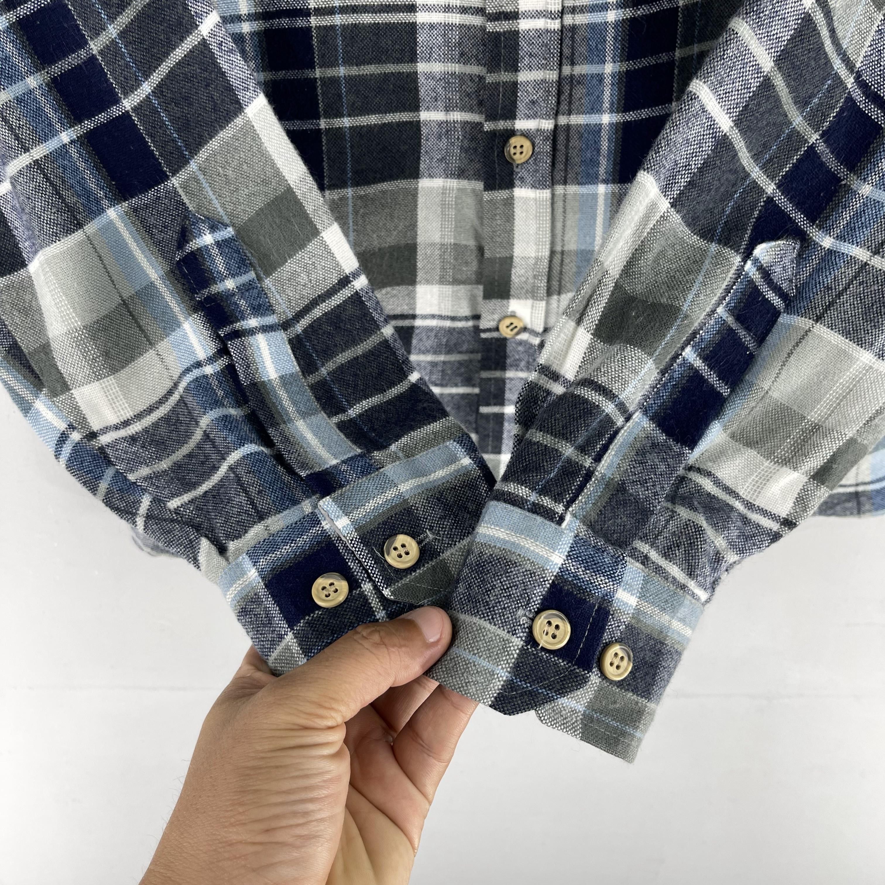 Flannel × Japanese Brand Vintage Plaid Checkered Blue/Gray Flannel Button Up Shirt Size US L / EU 52-54 / 3 - 5 Thumbnail