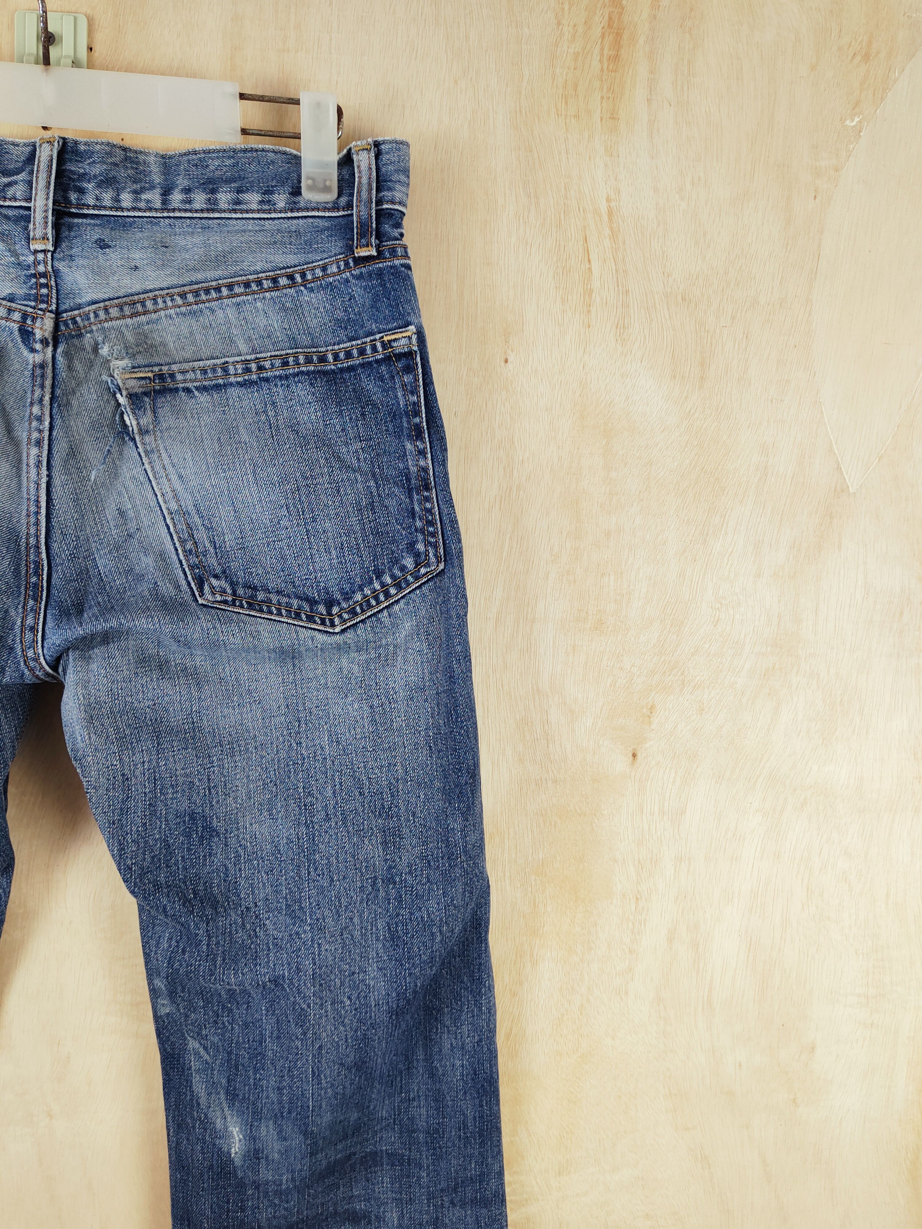 Japanese Brand Uniqlo Blue Faded Distressed Ripped Jeans #S2651 Size US 30 / EU 46 - 11 Thumbnail