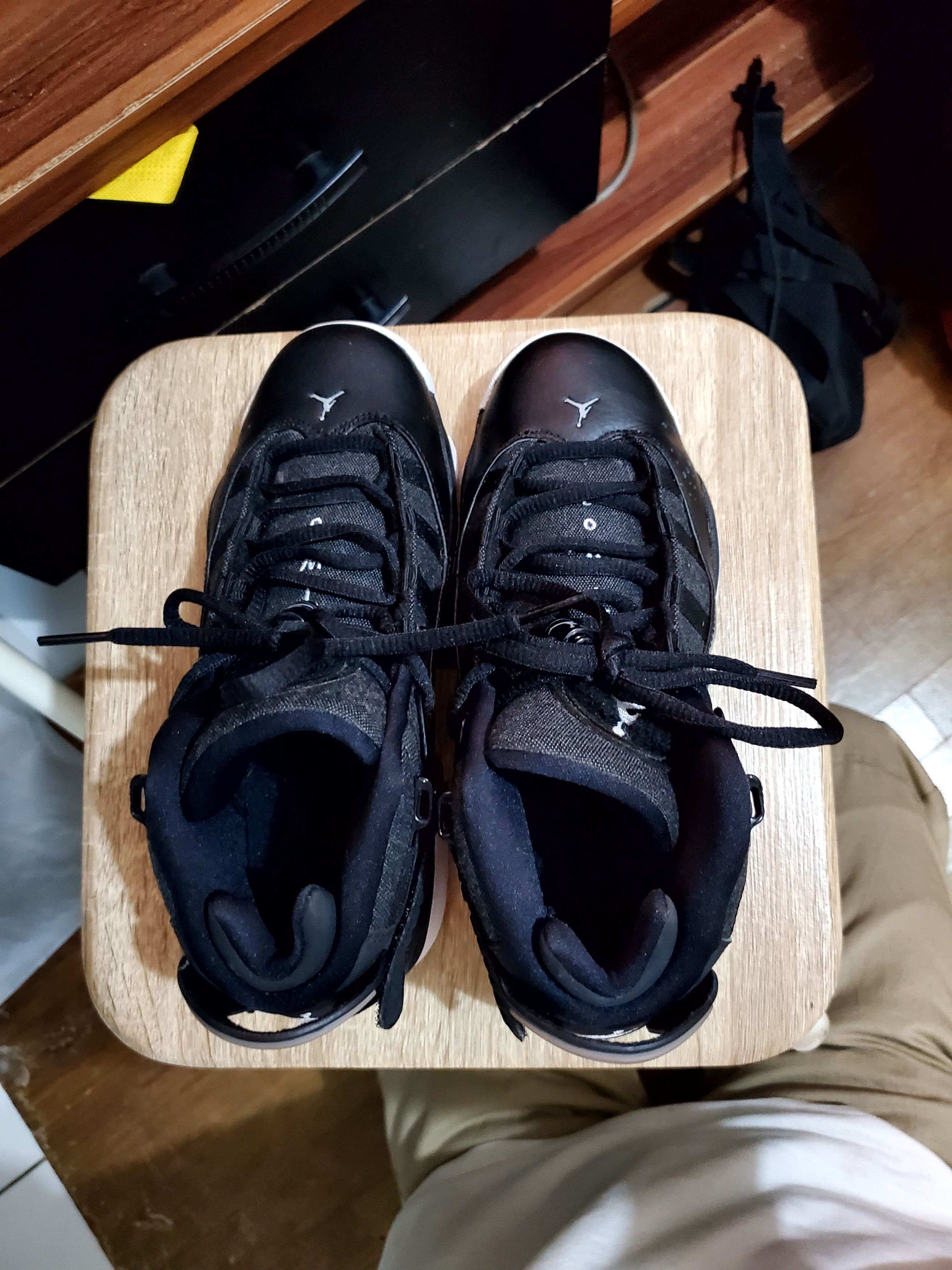 Jordan Brand × Nike Nike Men's Jordan 6 Rings Sneakers Black/Mate Silver-White Size US 5.5 / EU 38 - 3 Thumbnail