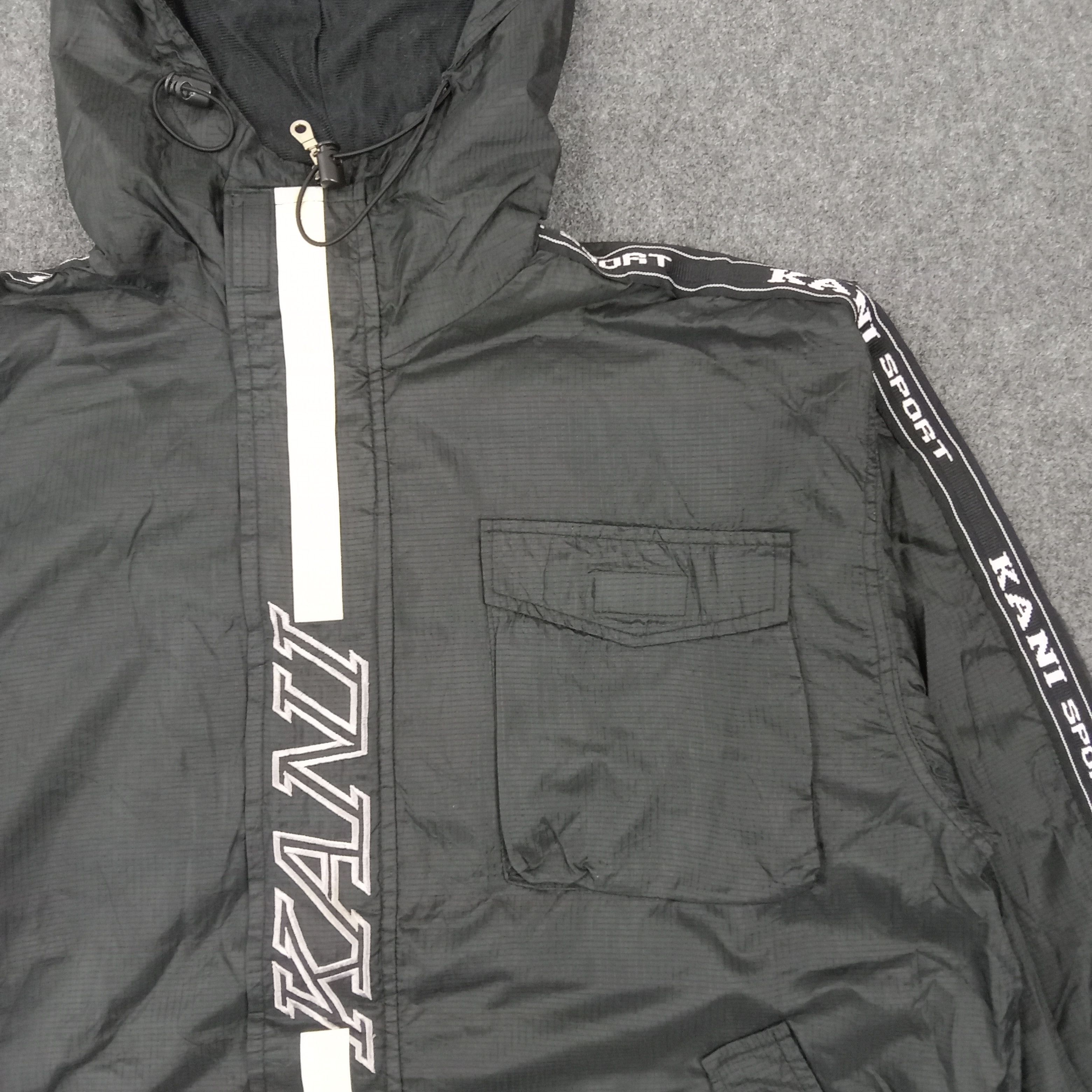 Karl Kani × Vintage Kani Sport Outdoor Style Windbreaker Jacket Size US L / EU 52-54 / 3 - 3 Thumbnail