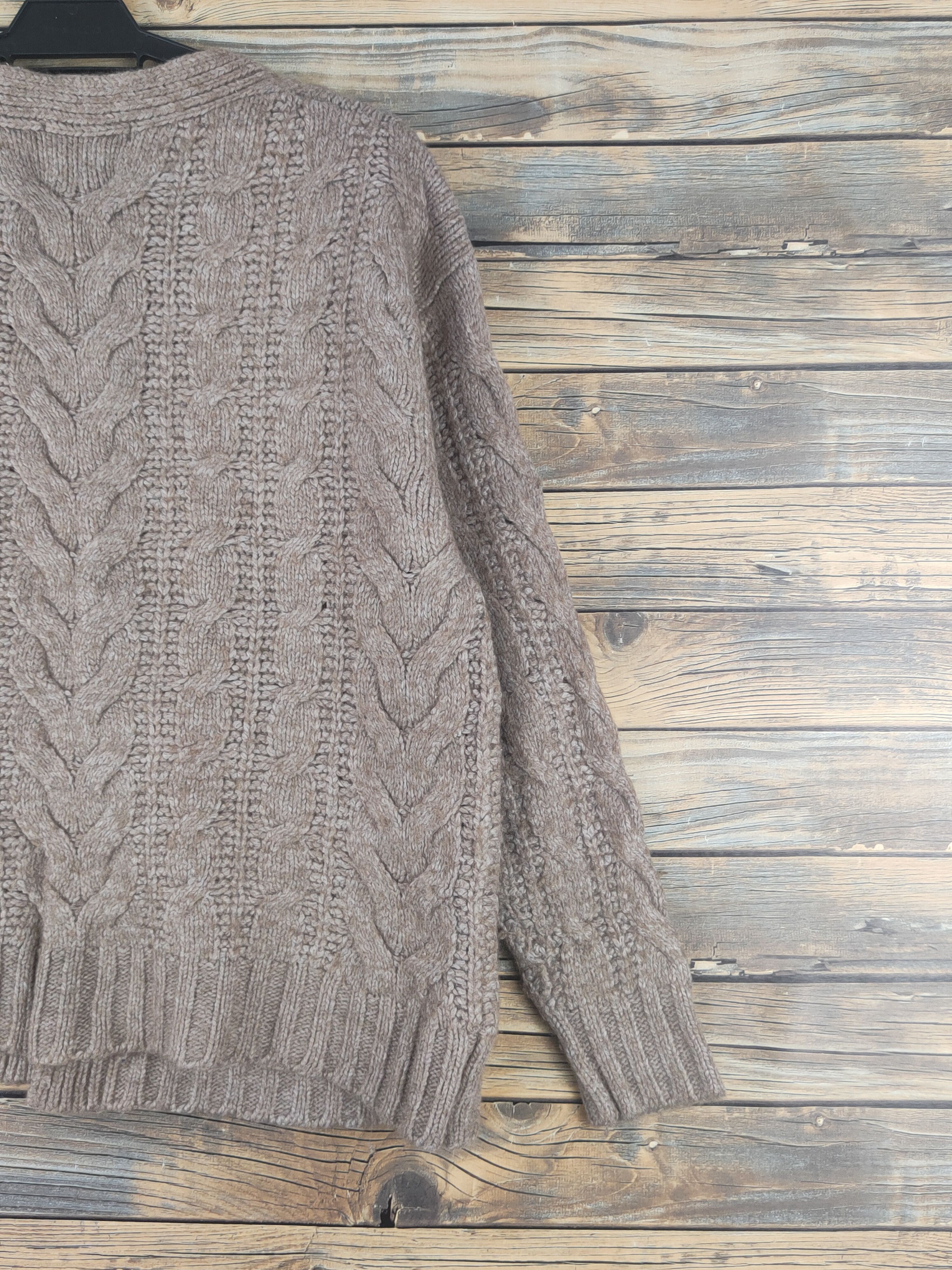 Aran Isles Knitwear × Japanese Brand Uniqlo Brown cable Knitwear Cardigan #W1214 Size M / US 6-8 / IT 42-44 - 9 Thumbnail