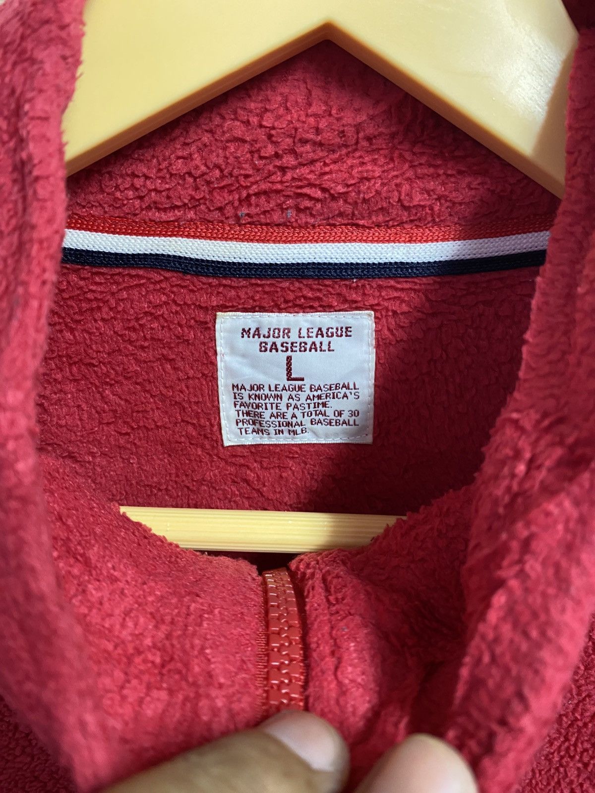 MLB vintage Uniqlo xMLB Boston Red Sox fleece quarter-zip jumper Size US L / EU 52-54 / 3 - 3 Thumbnail