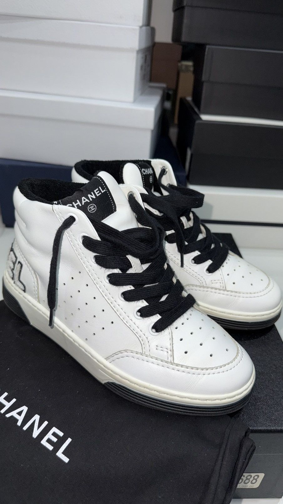 Chanel Chanel High Top Trainers Size US 7 / IT 37 - 2 Thumbnail
