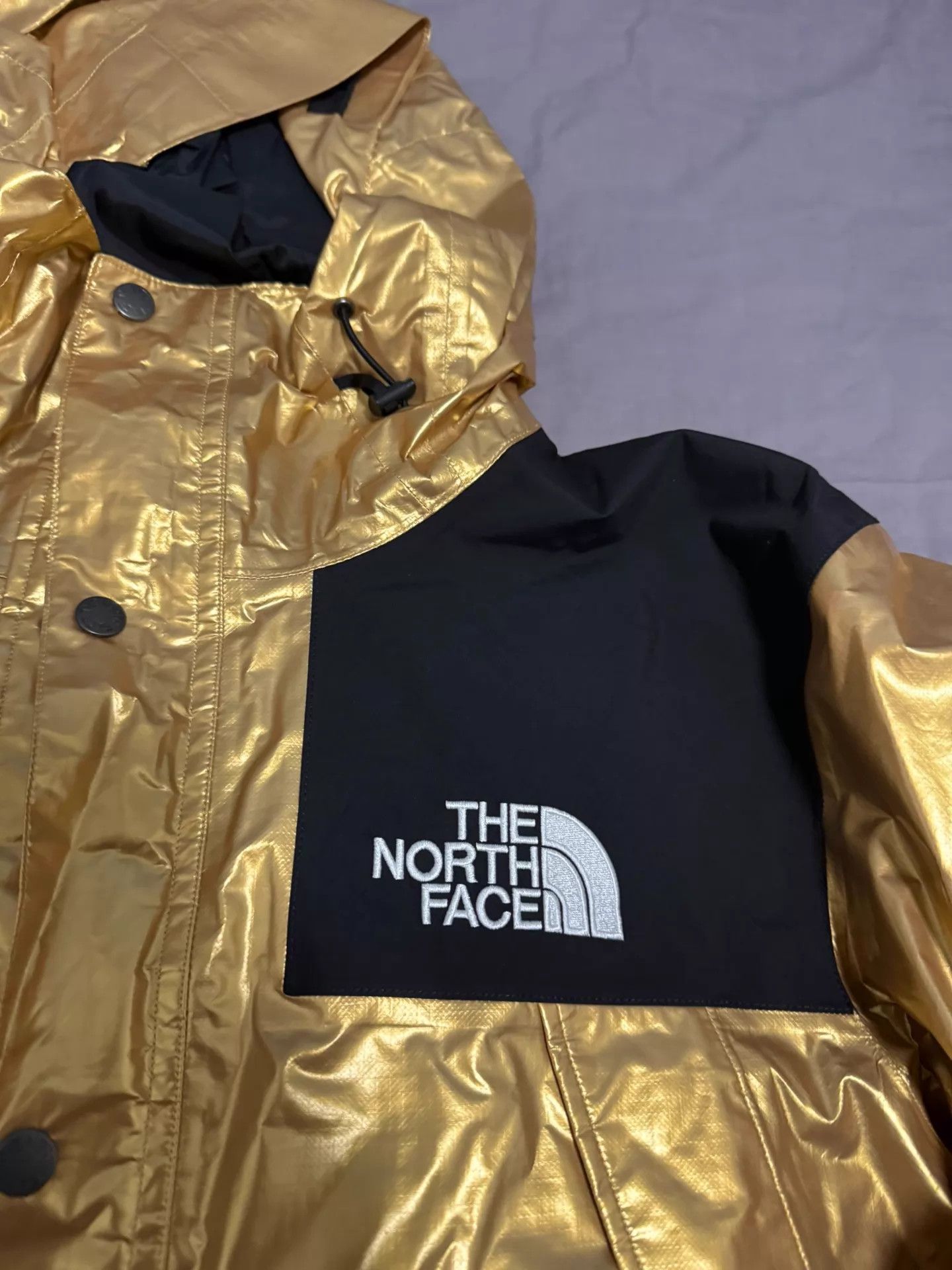 The North Face TNF Metallica Mountain Parka Gold Metallic L Like New Size US L / EU 52-54 / 3 - 4 Thumbnail