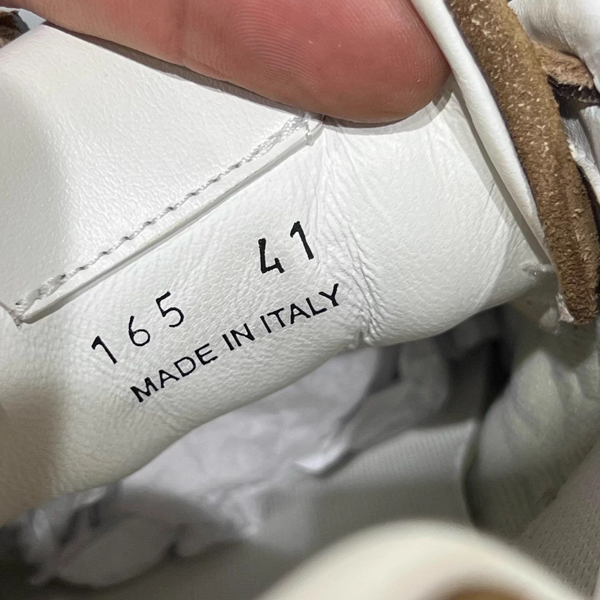 Miu Miu Miu Miu x New Balance Brown Suede Decon Trainer 41 Size US 8 / EU 41 - 8 Thumbnail