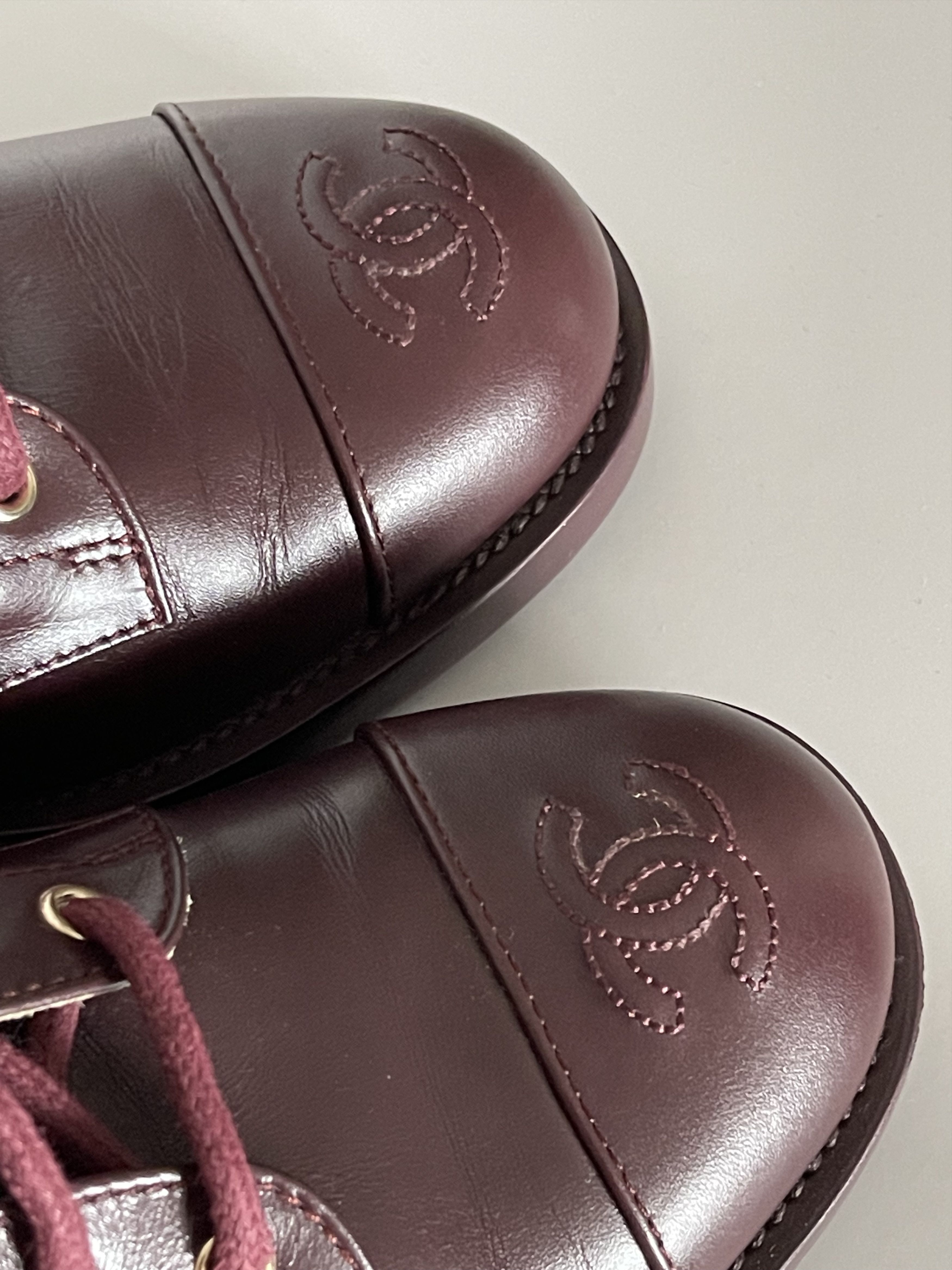 Chanel Chanel lace up ankle boots, burgundy, size 39 Size US 9 / IT 39 - 11 Thumbnail