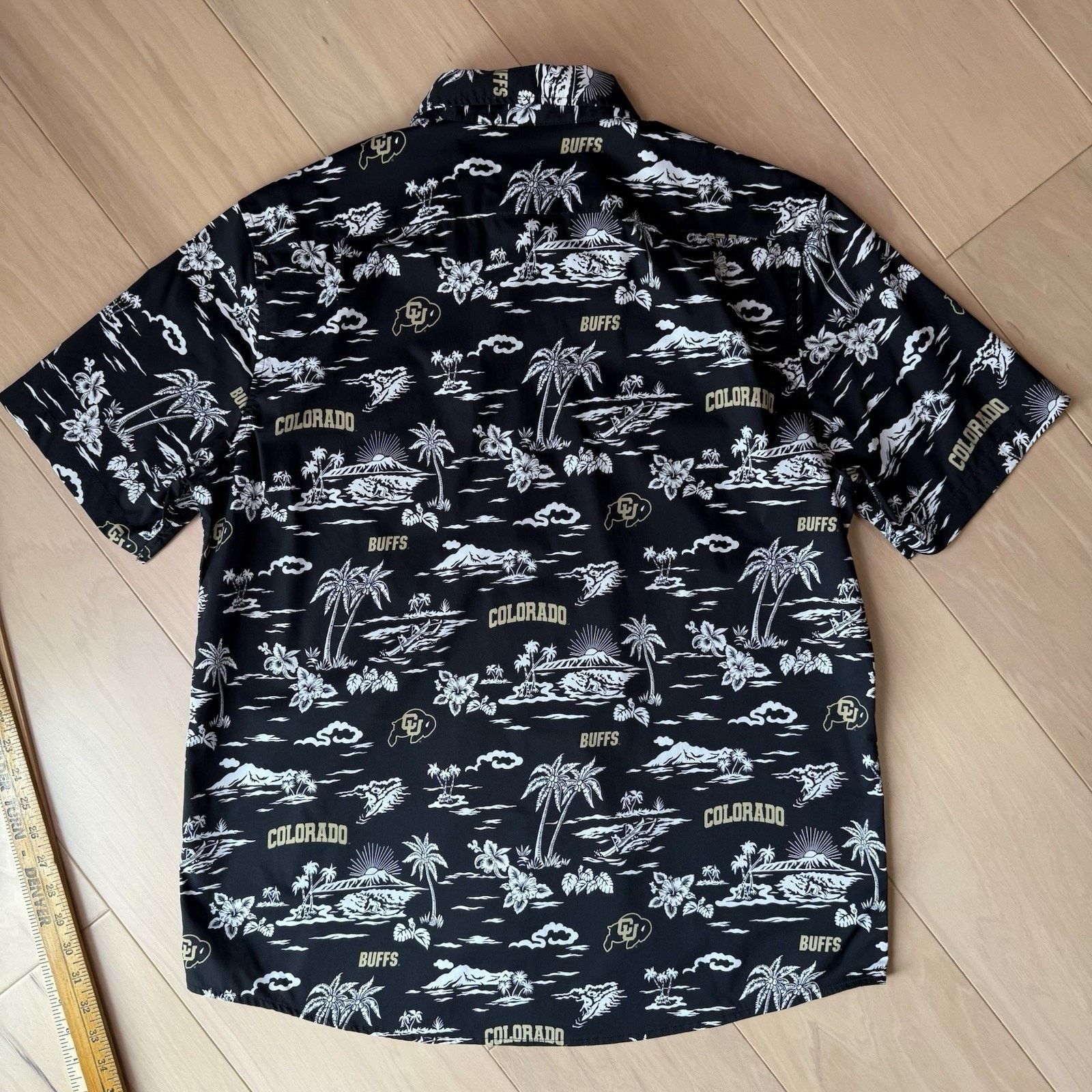 Reyn Spooner Reyn Spooner Colorado Buffaloes Shirt L Black Short Sleeve Size US L / EU 52-54 / 3 - 7 Thumbnail