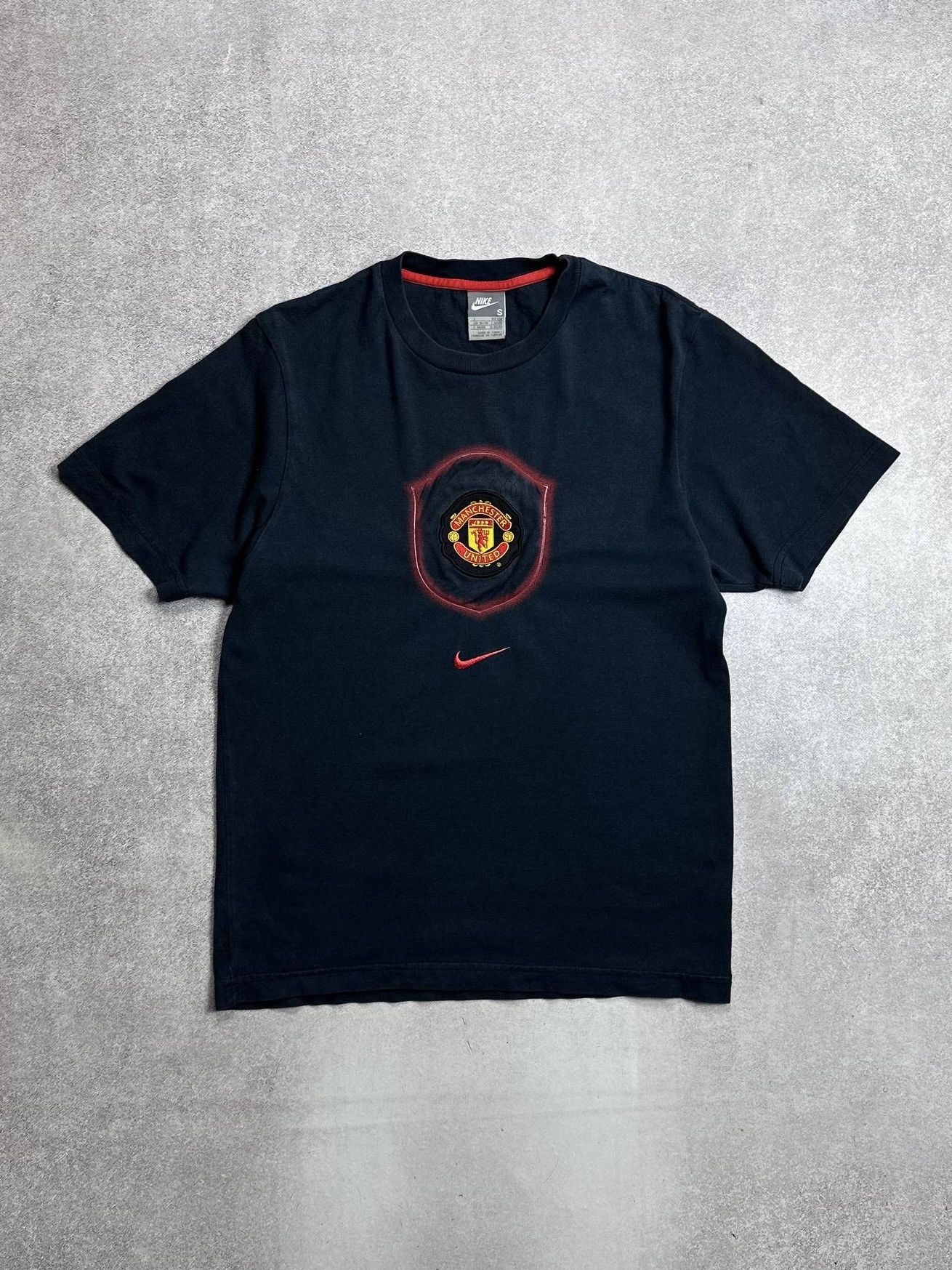 Nike Vintage Nike MU Manchester United Footbalk T-shirt S Size US S / EU 44-46 / 1 - 1 Thumbnail