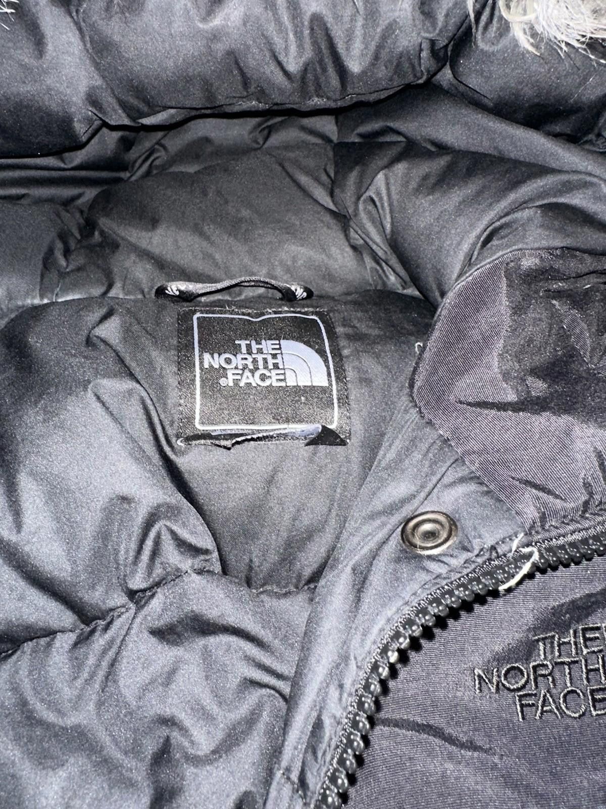 The North Face North Face Black Faux Fur Hood Parka Women M Winter Jacket Size S / US 4 / IT 40 - 3 Thumbnail